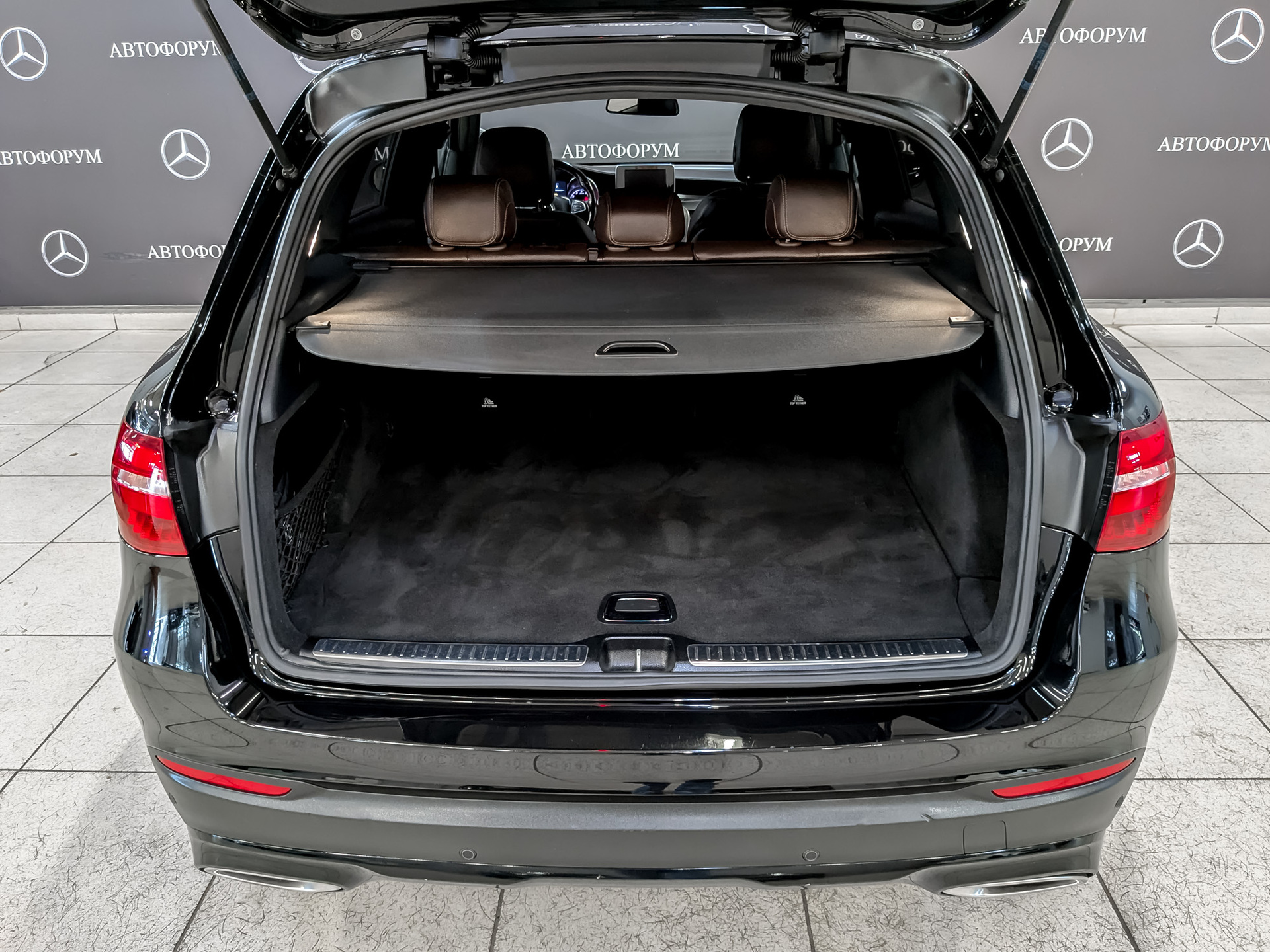 MERCEDES-BENZ GLC 2.00 (211 л.с), автомат, 2017, пробег 128 152 км