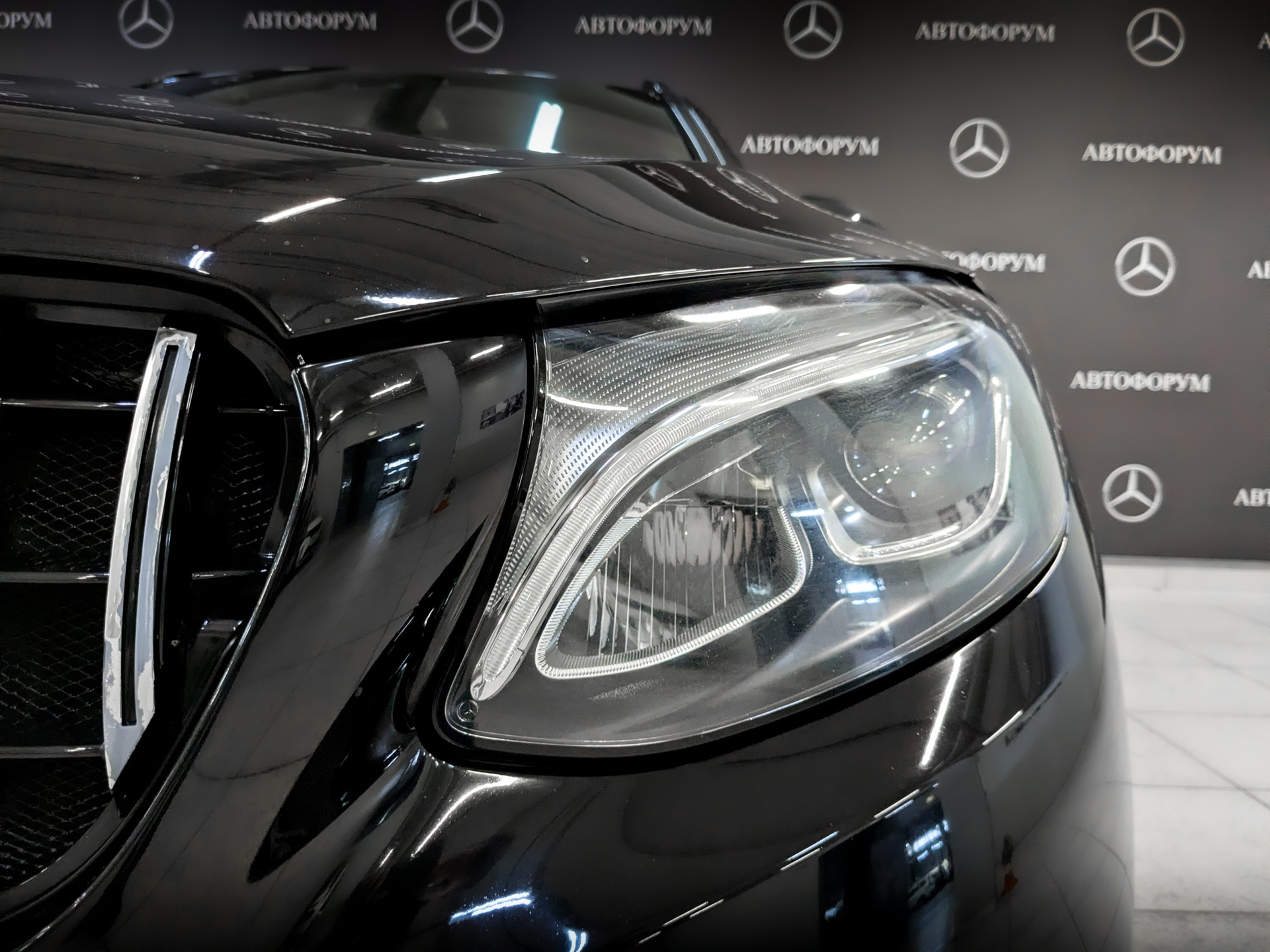 MERCEDES-BENZ GLC 2.00 (211 л.с), автомат, 2017, пробег 128 152 км
