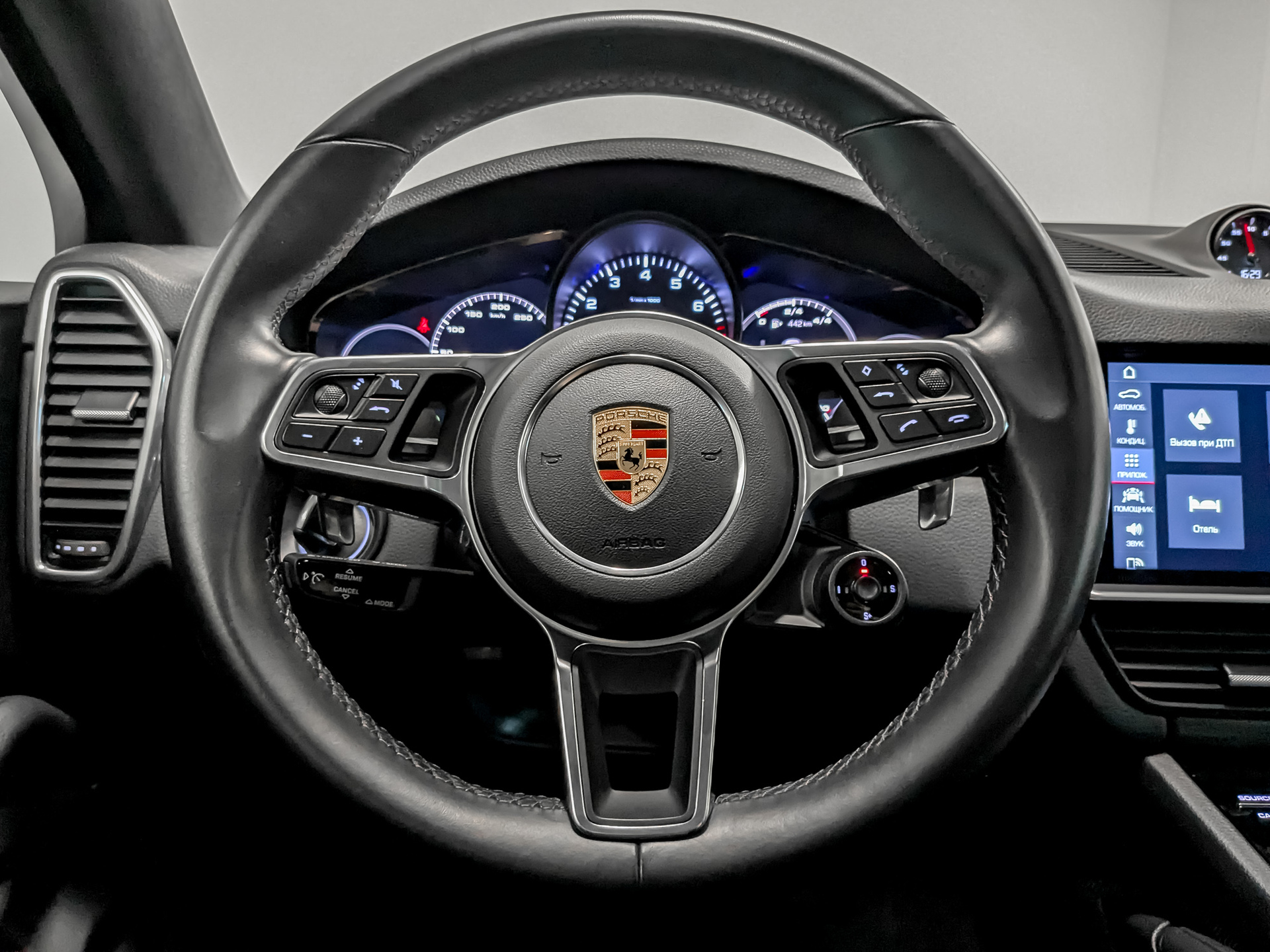 PORSCHE Cayenne Coupe I 3.00 (340 л.с), автомат, 2019, пробег 112 250 км