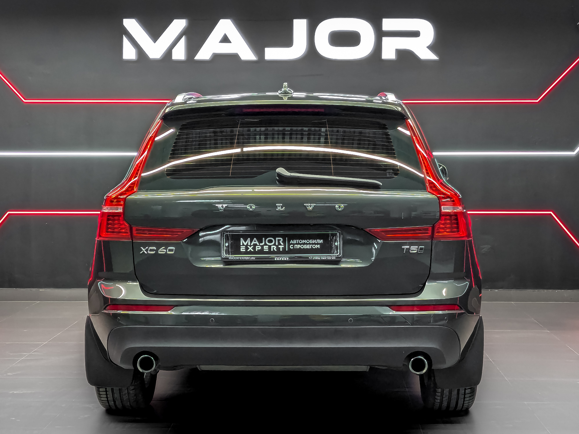 VOLVO XC60 2.00 (249 л.с), автомат, 2020, пробег 74 072 км