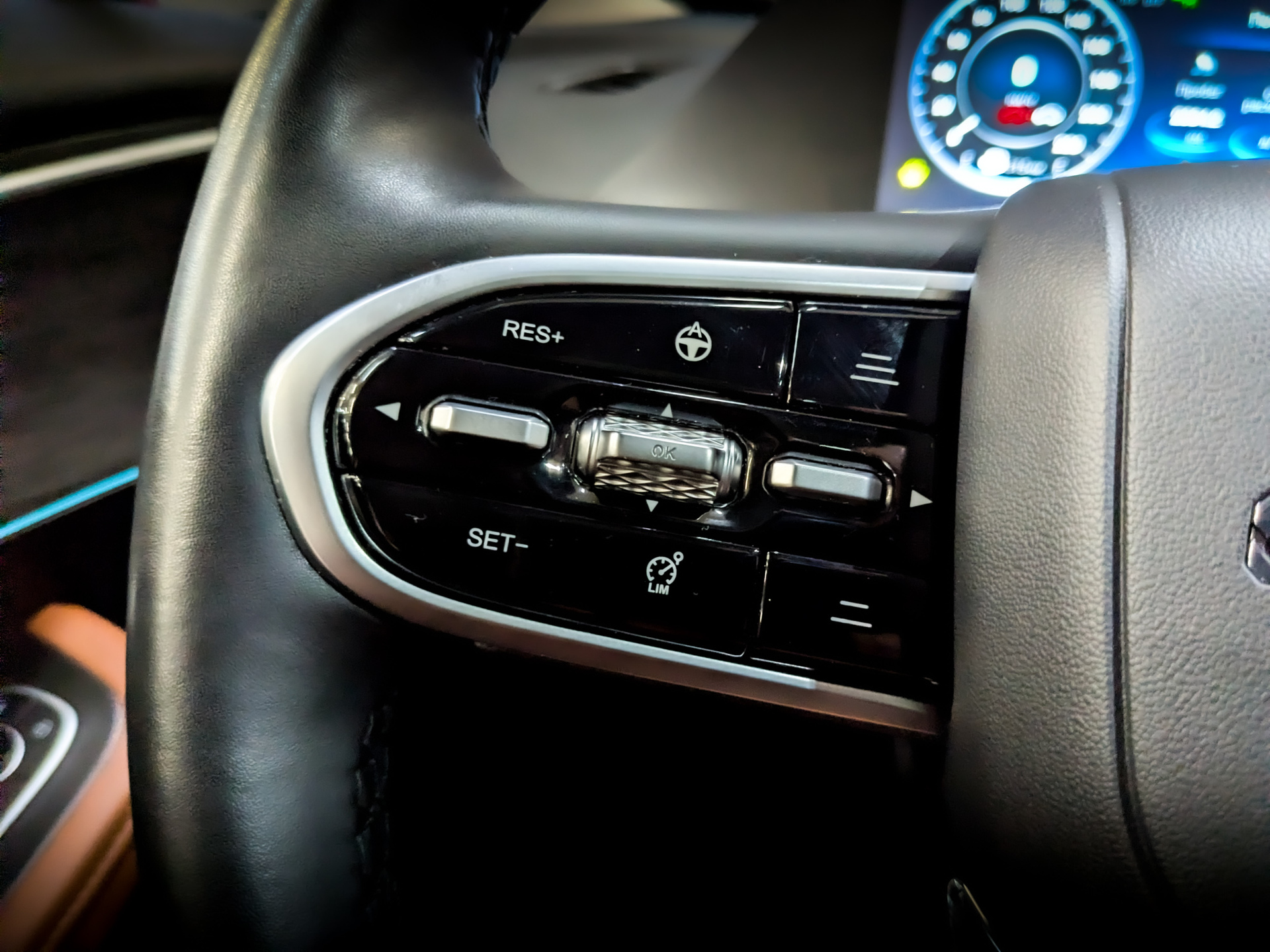 OMODA C5 1.50 (147 л.с), автомат, 2024, пробег 41 642 км