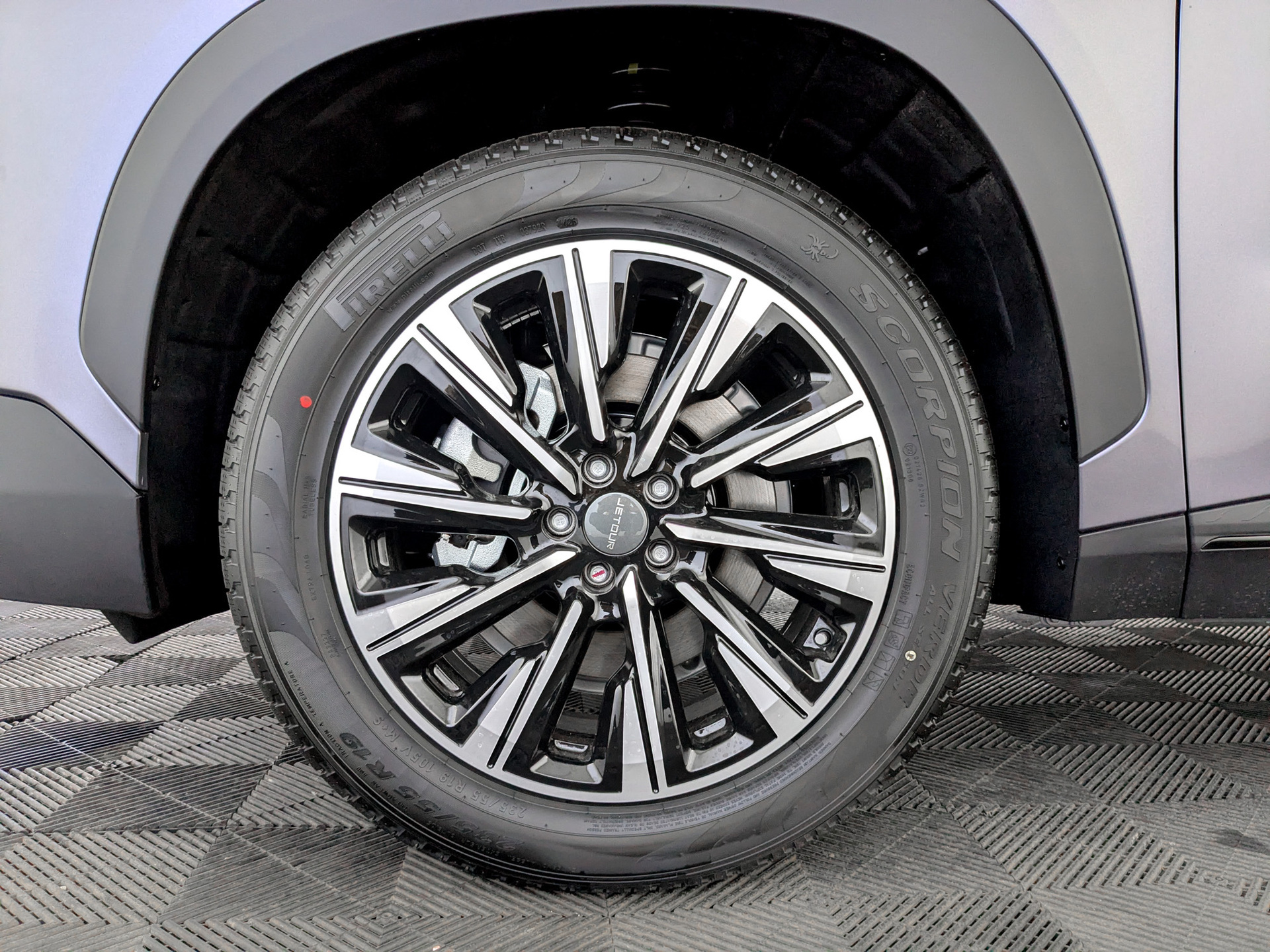 Фото Jetour Dashing Комфорт (Comfort) 1.5T/147 6RT 2WD