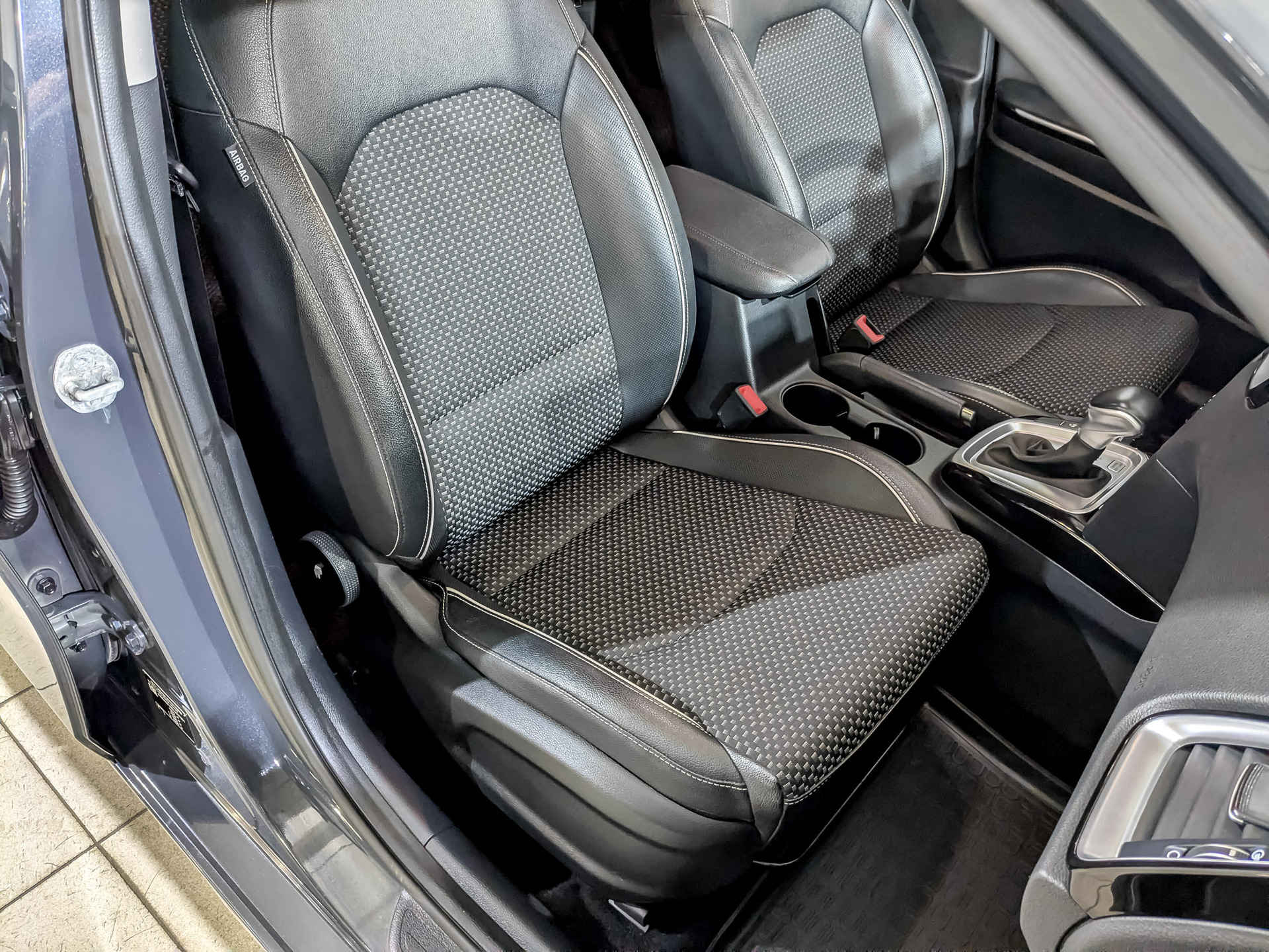 KIA Ceed 1.60 (128 л.с), автомат, 2020, пробег 74 274 км