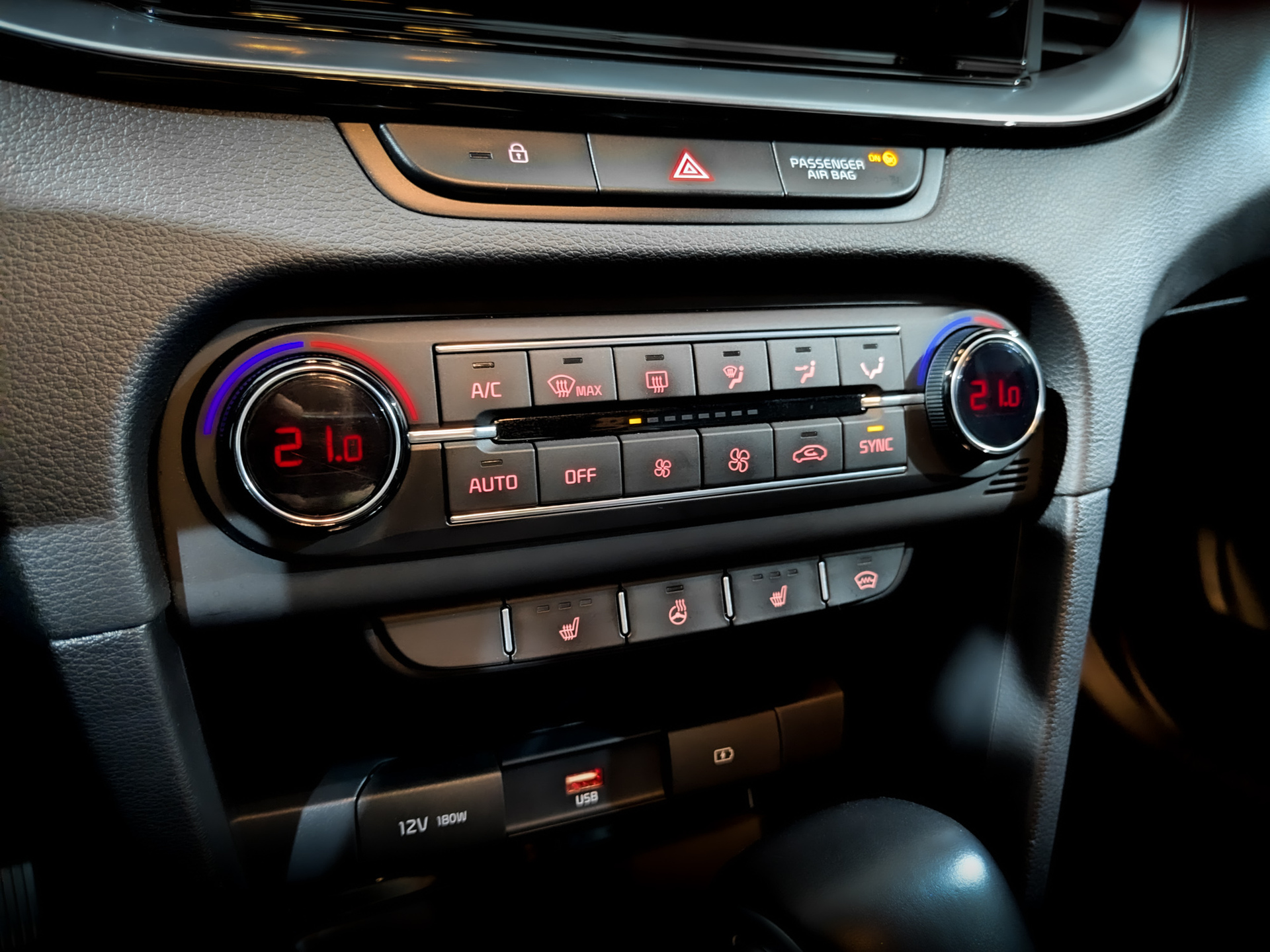 KIA Ceed 1.60 (128 л.с), автомат, 2020, пробег 74 274 км