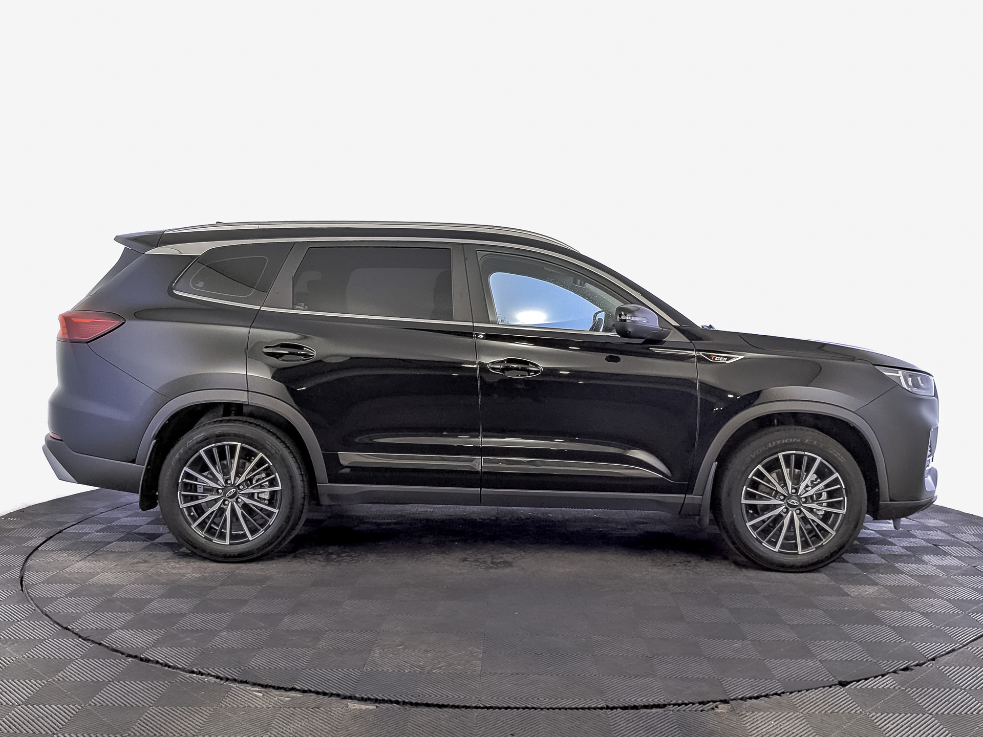 CHERY Tiggo 8 Pro 1.60 (186 л.с), автомат, 2024, пробег 26 230 км
