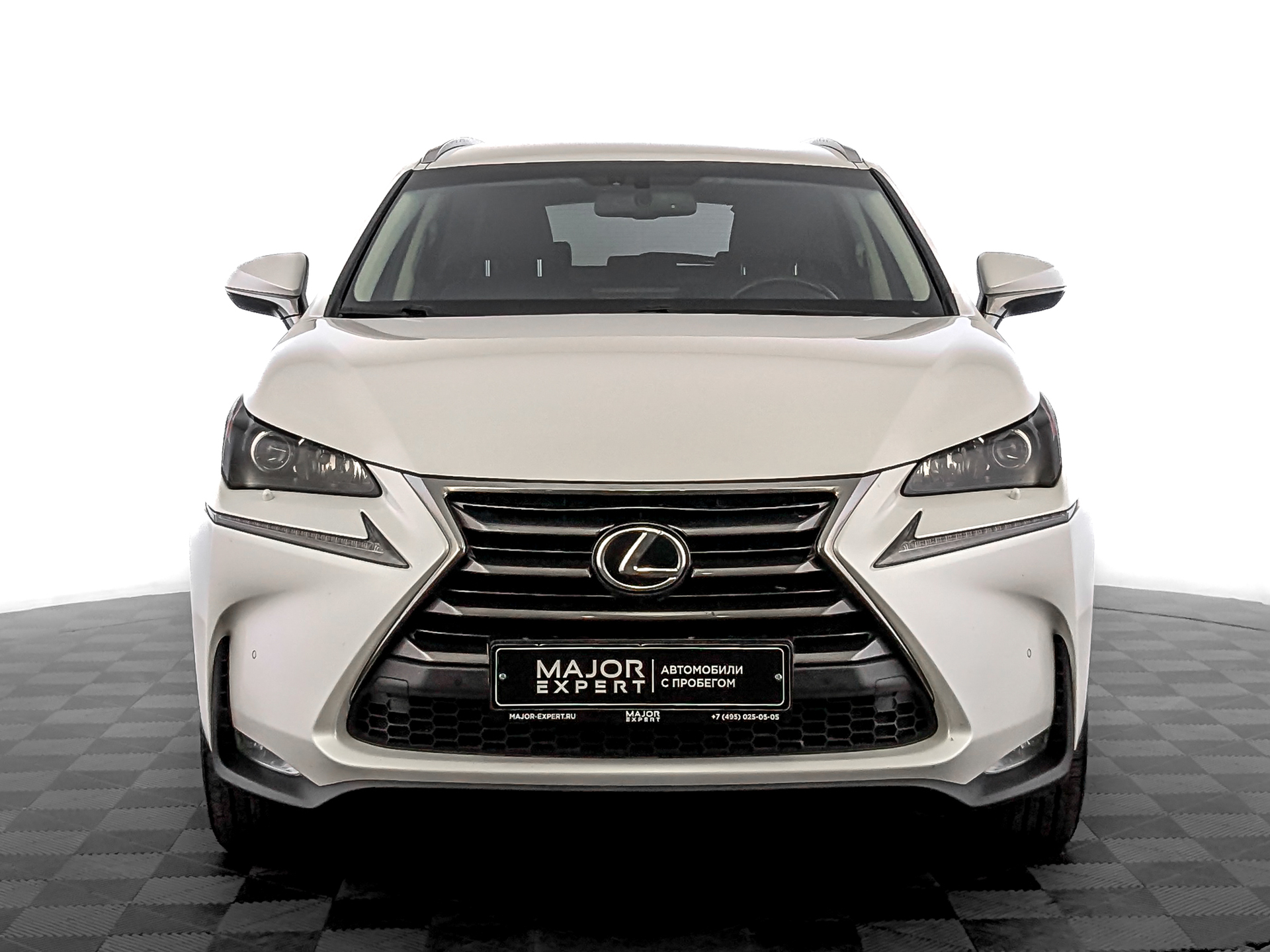 LEXUS NX 2.00 (150 л.с), автомат, 2017, пробег 166 995 км