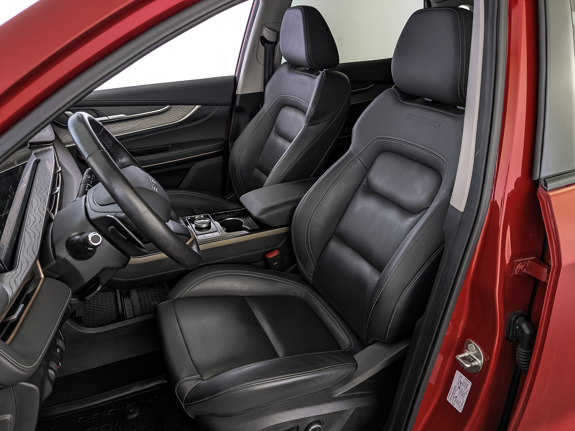 EXEED LX 1.60 (150 л.с), автомат, 2023, пробег 71 294 км