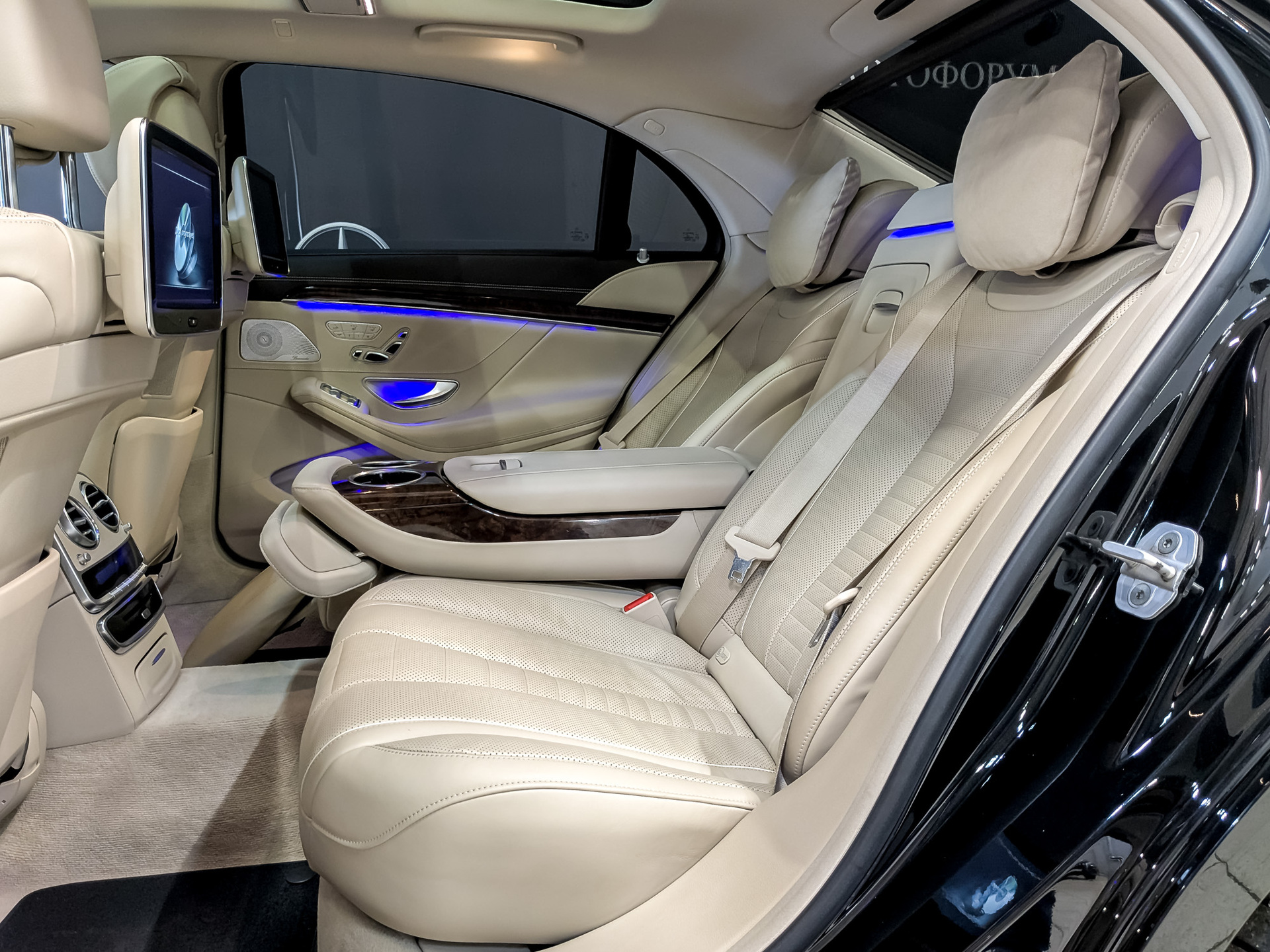 MERCEDES-BENZ S-Класс 4.70 (456 л.с), автомат, 2016, пробег 104 695 км