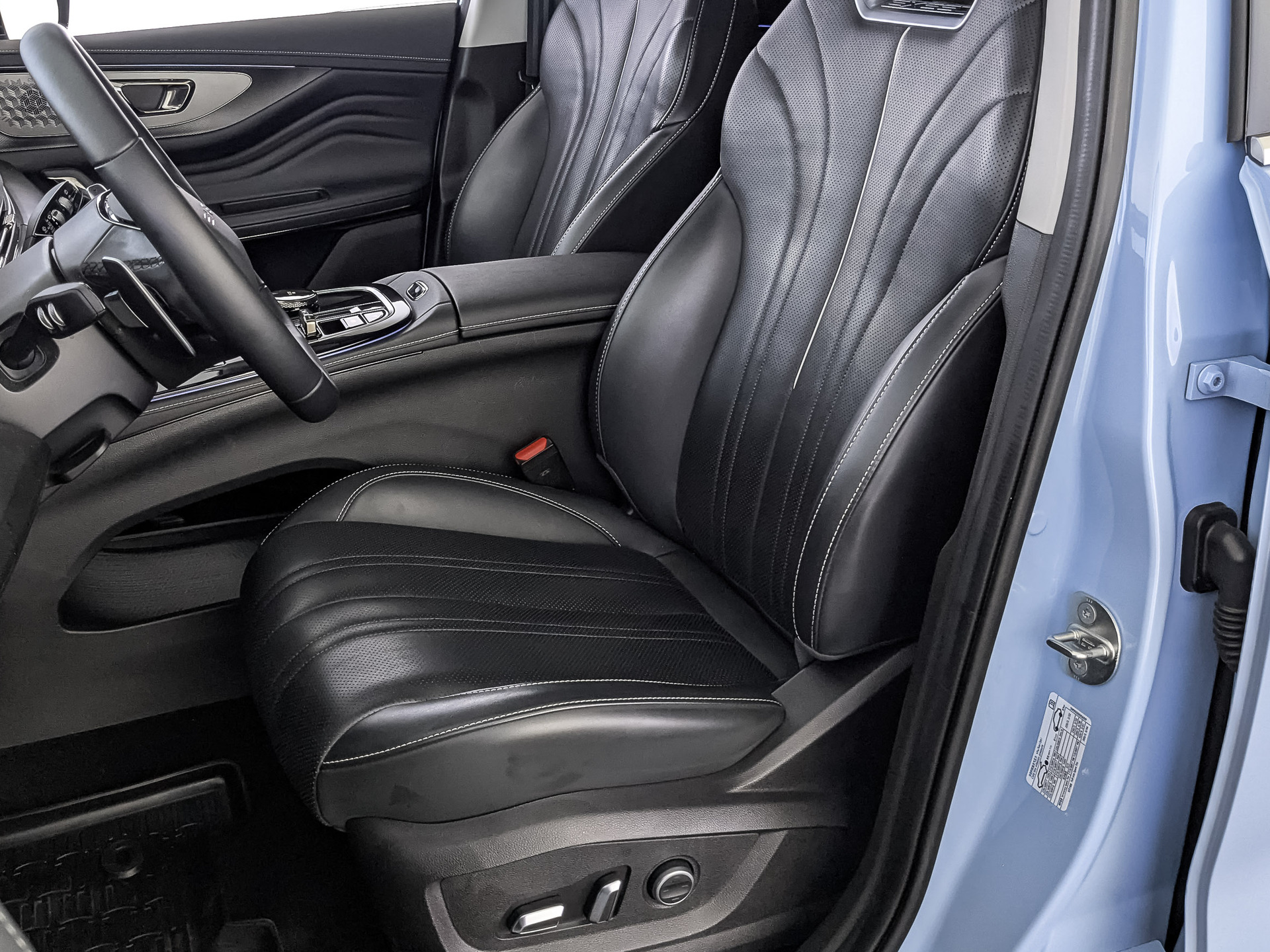 EXEED LX 1.60 (150 л.с), автомат, 2024, пробег 7 016 км