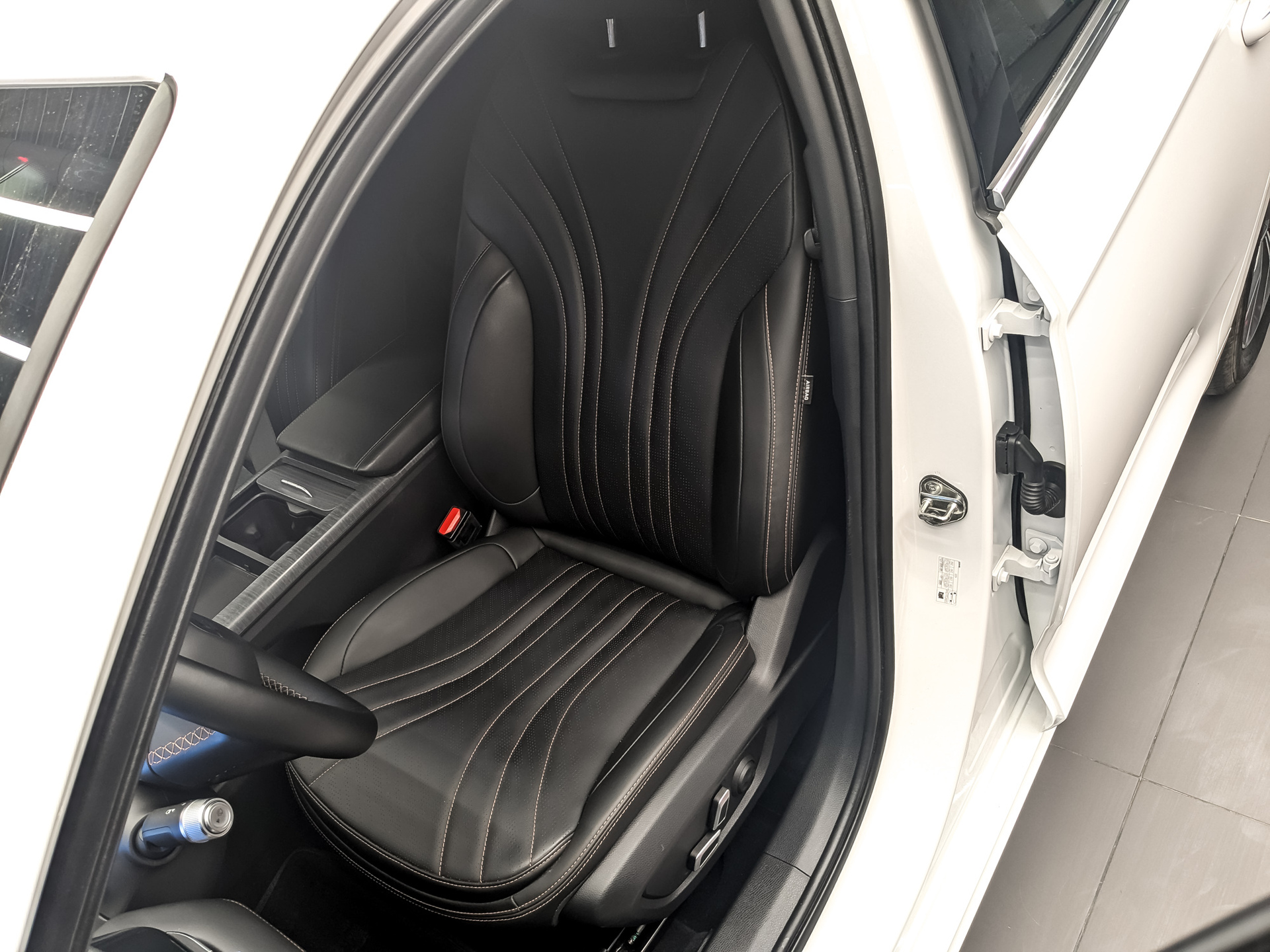 GEELY Preface 2.00 (200 л.с), автомат, 2024, пробег 14 420 км
