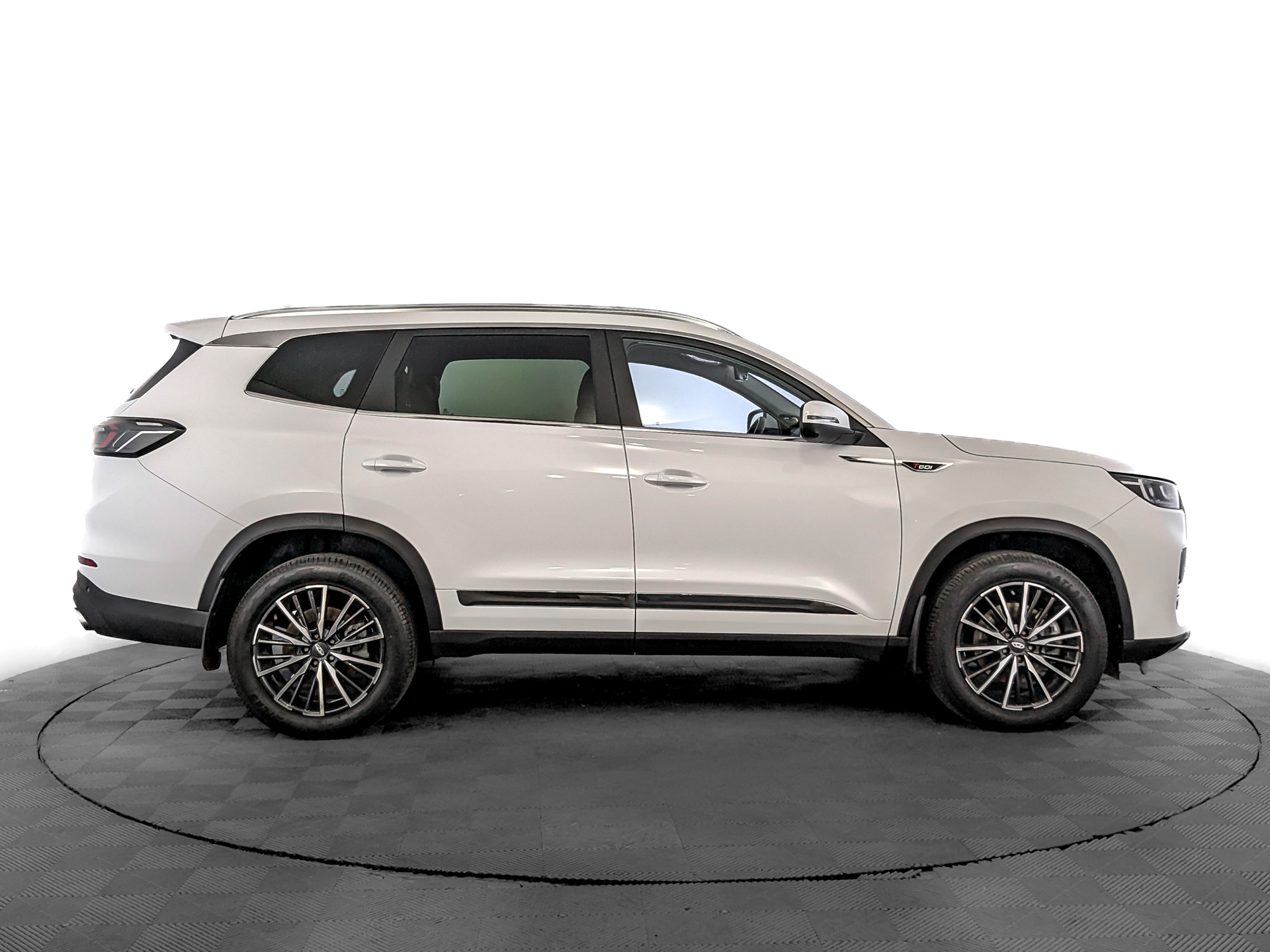 CHERY Tiggo 8 Pro 2.00 (197 л.с), автомат, 2022, пробег 7 768 км