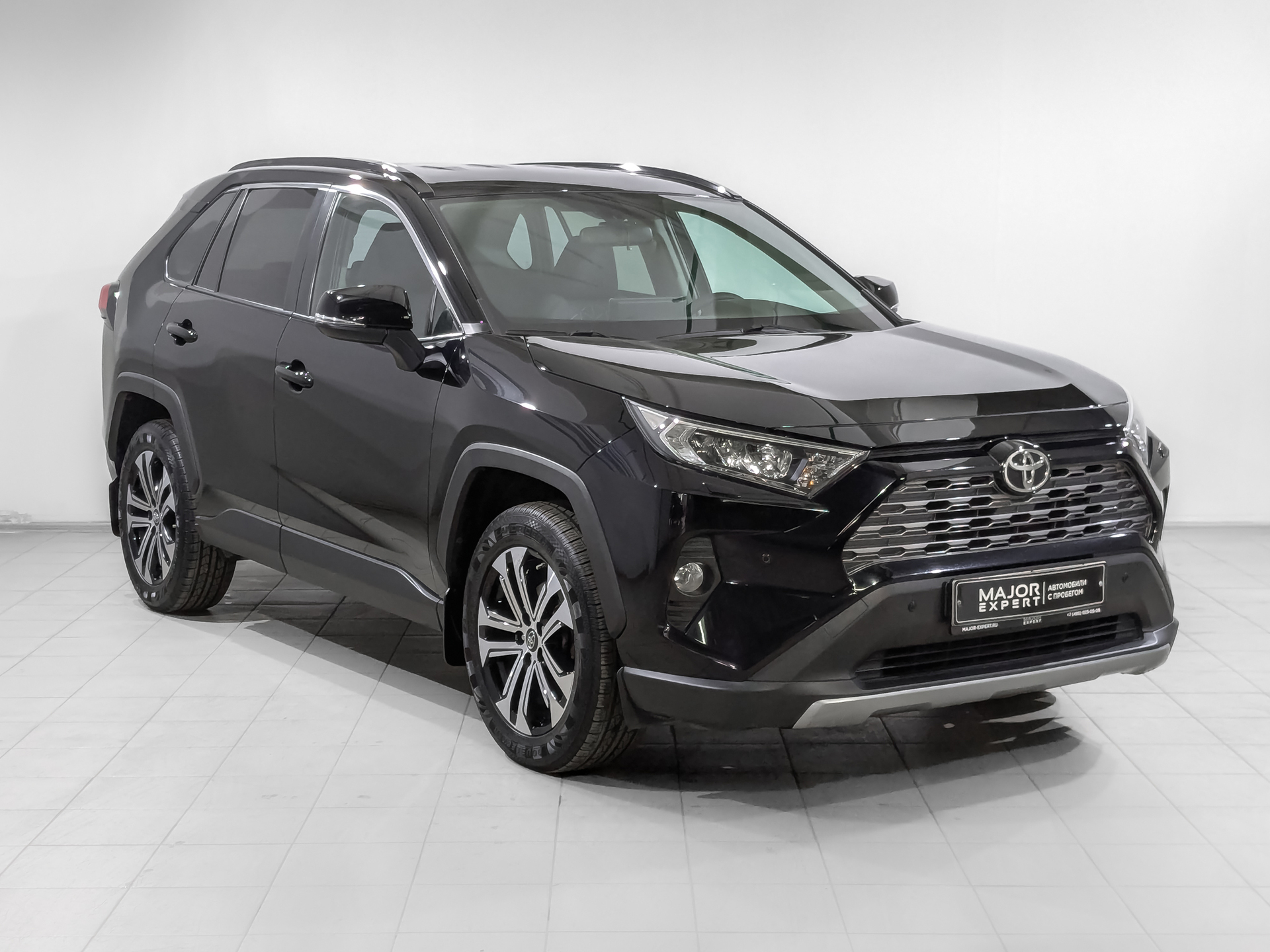 TOYOTA Rav-4 2.00 (149 л.с), автомат, 2020, пробег 89 050 км