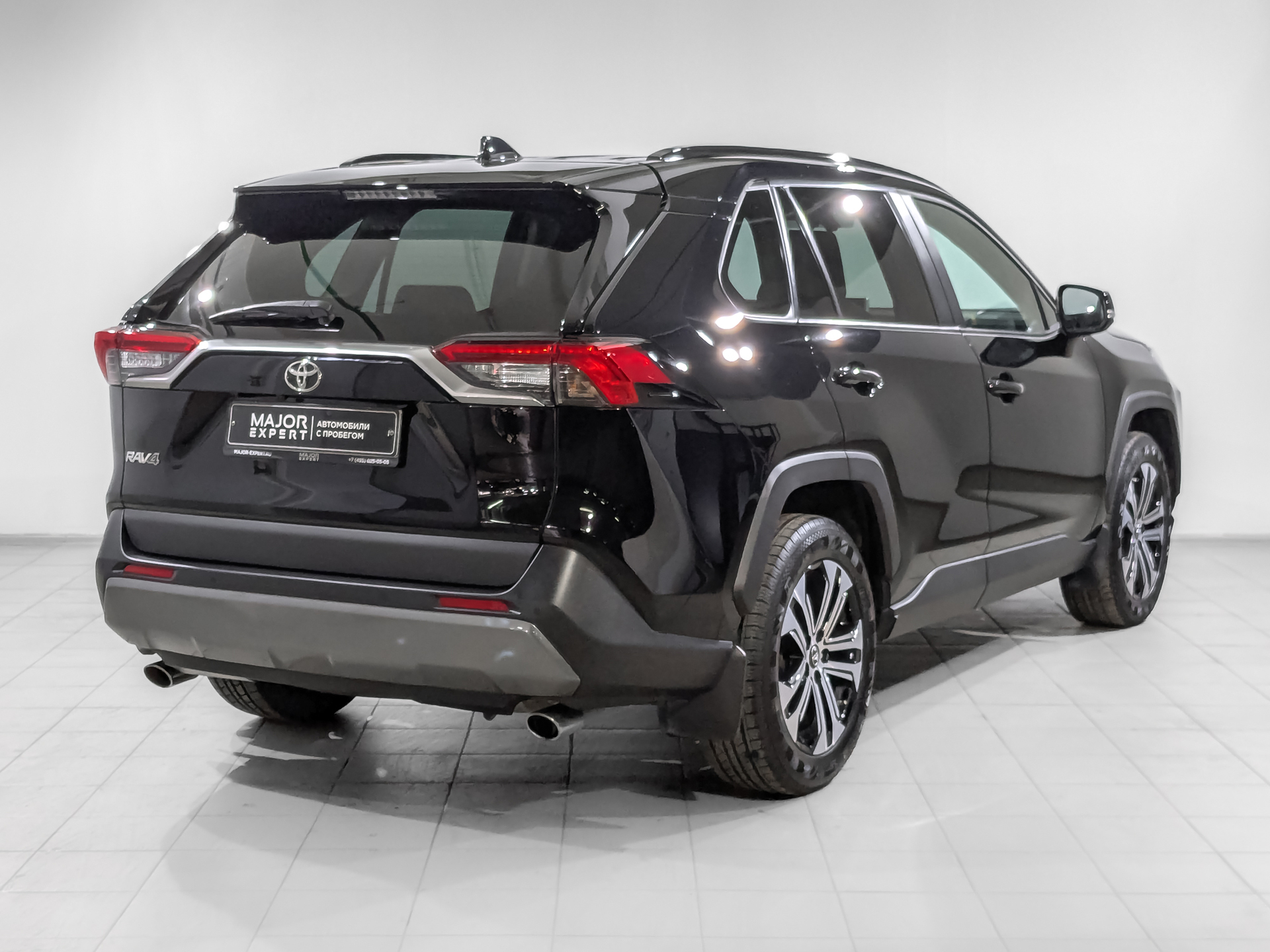 TOYOTA Rav-4 2.00 (149 л.с), автомат, 2020, пробег 89 050 км