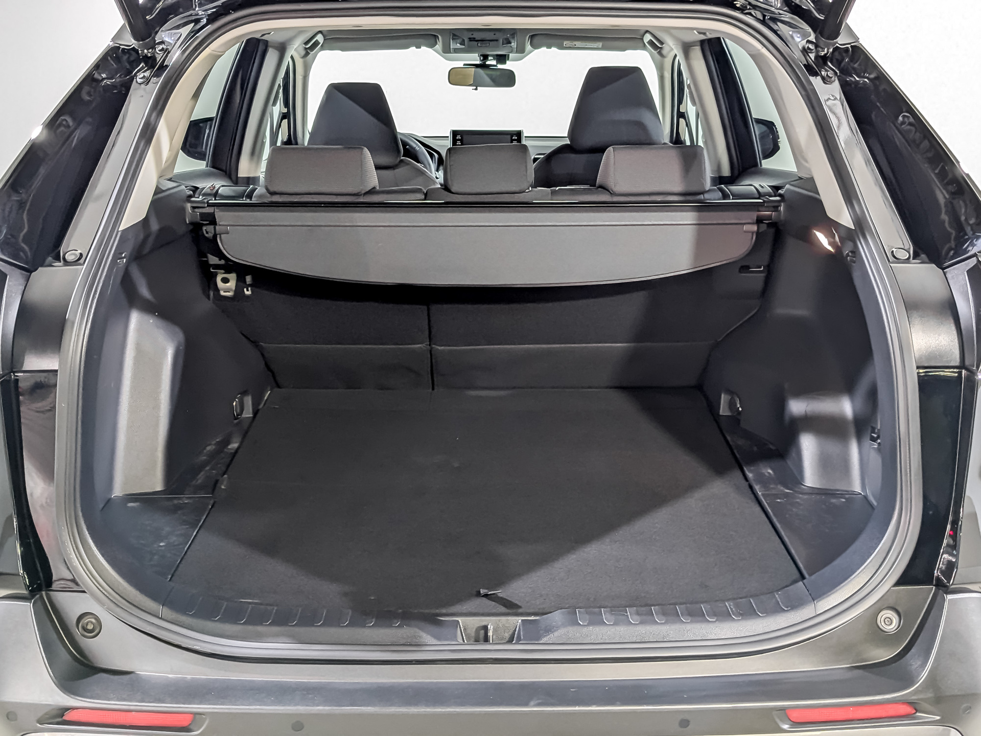 TOYOTA Rav-4 2.00 (149 л.с), автомат, 2020, пробег 89 050 км