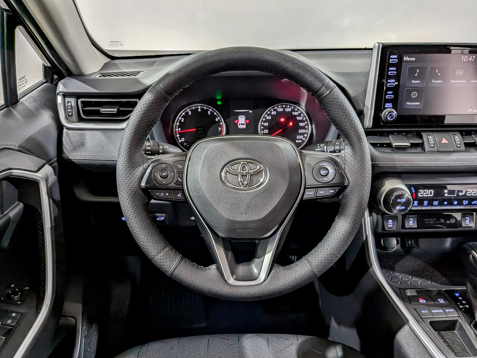 TOYOTA Rav-4 2.00 (149 л.с), автомат, 2020, пробег 89 050 км