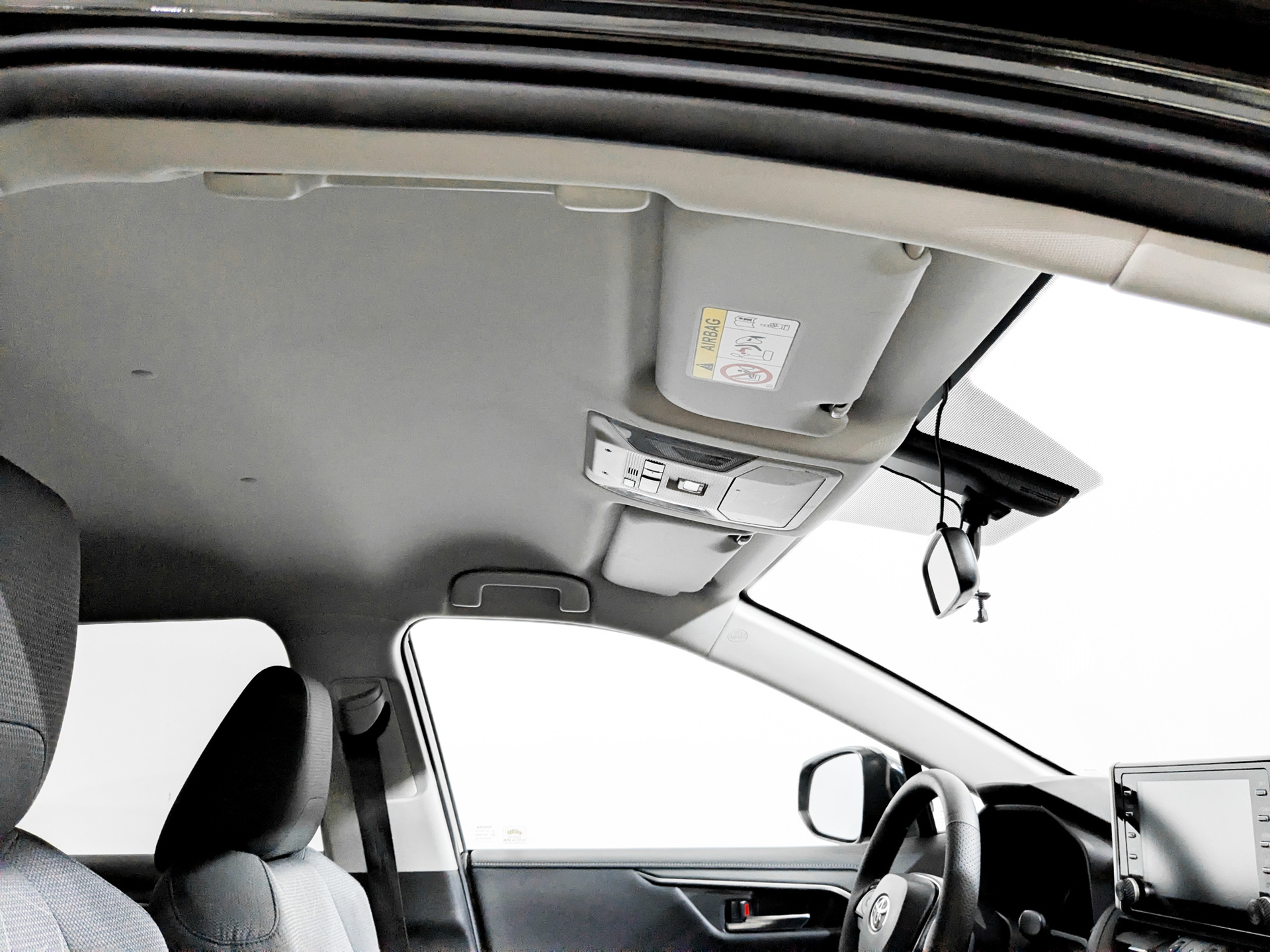 TOYOTA Rav-4 2.00 (149 л.с), автомат, 2020, пробег 89 050 км