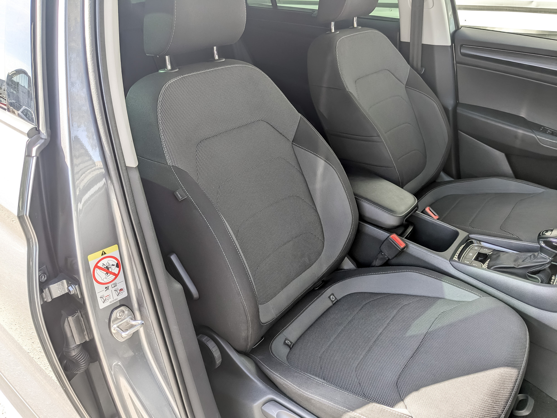 SKODA Kodiaq 2.00 (180 л.с), автомат, 2021, пробег 139 495 км
