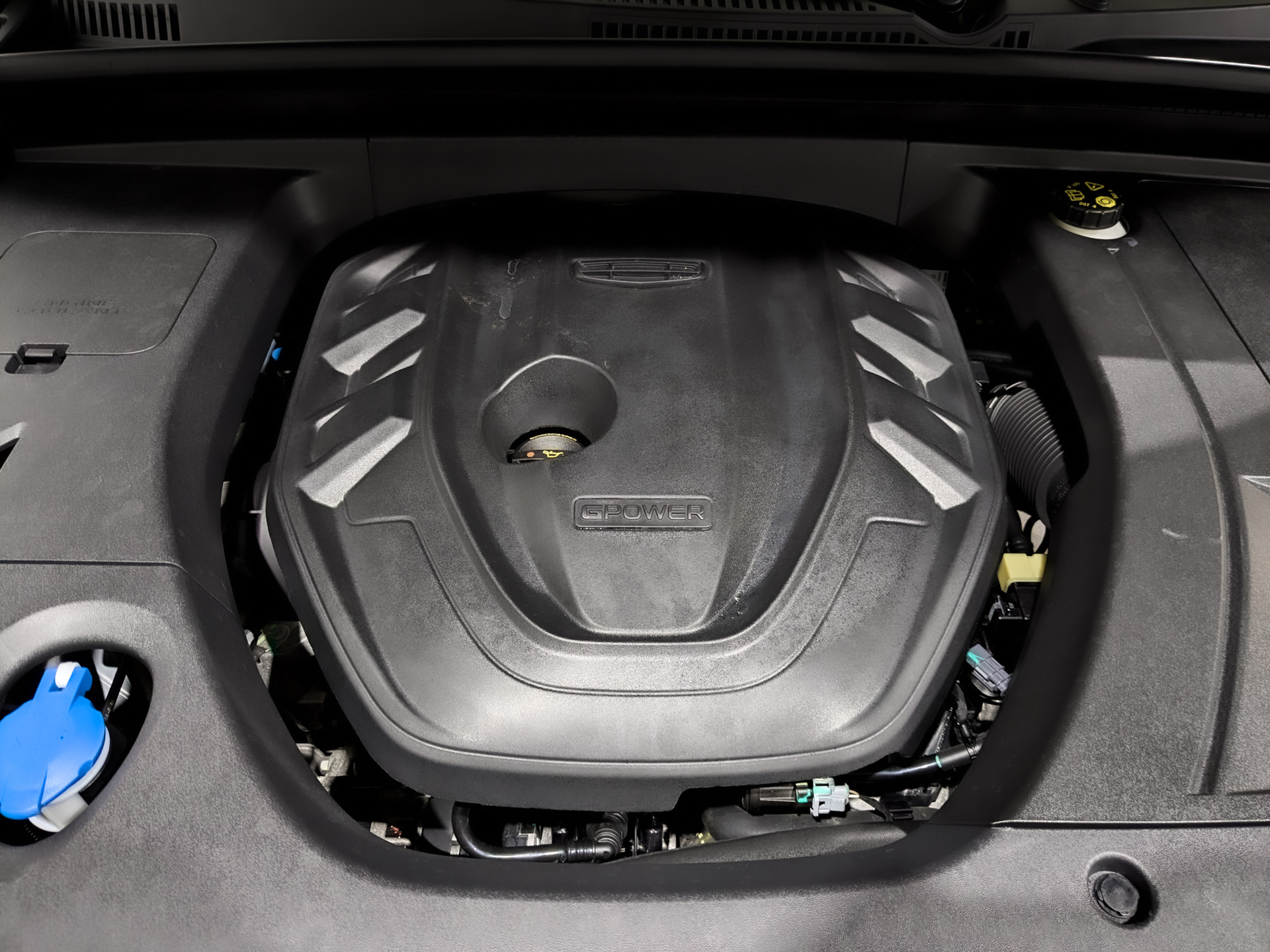 GEELY Tugella 2.00 (238 л.с), автомат, 2022, пробег 28 365 км