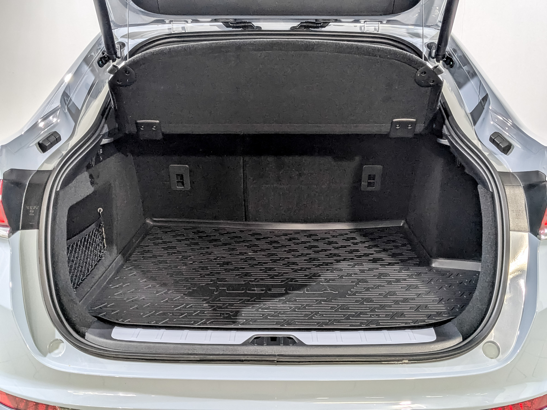 GEELY Tugella 2.00 (238 л.с), автомат, 2022, пробег 28 365 км