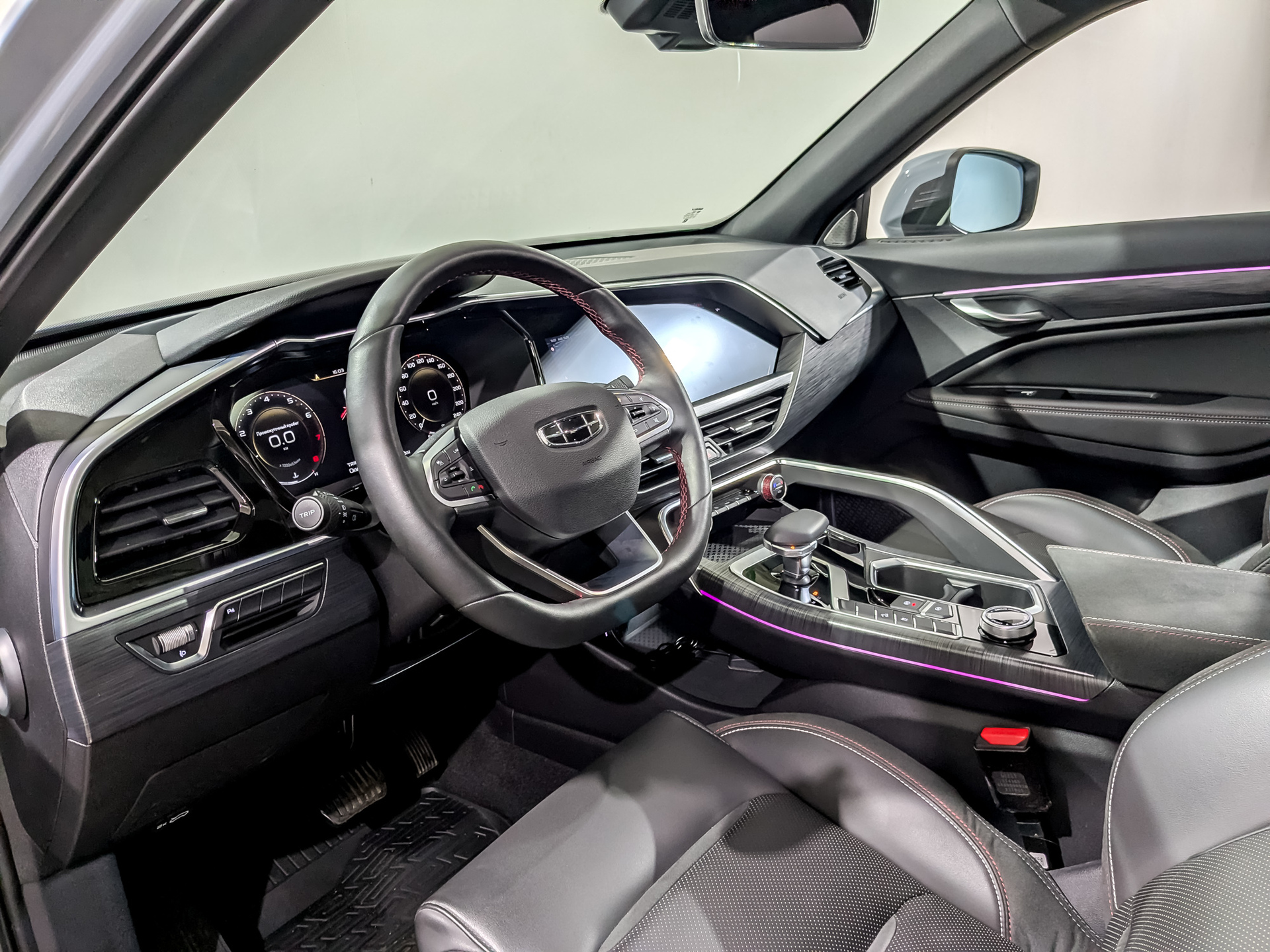GEELY Tugella 2.00 (238 л.с), автомат, 2022, пробег 28 365 км