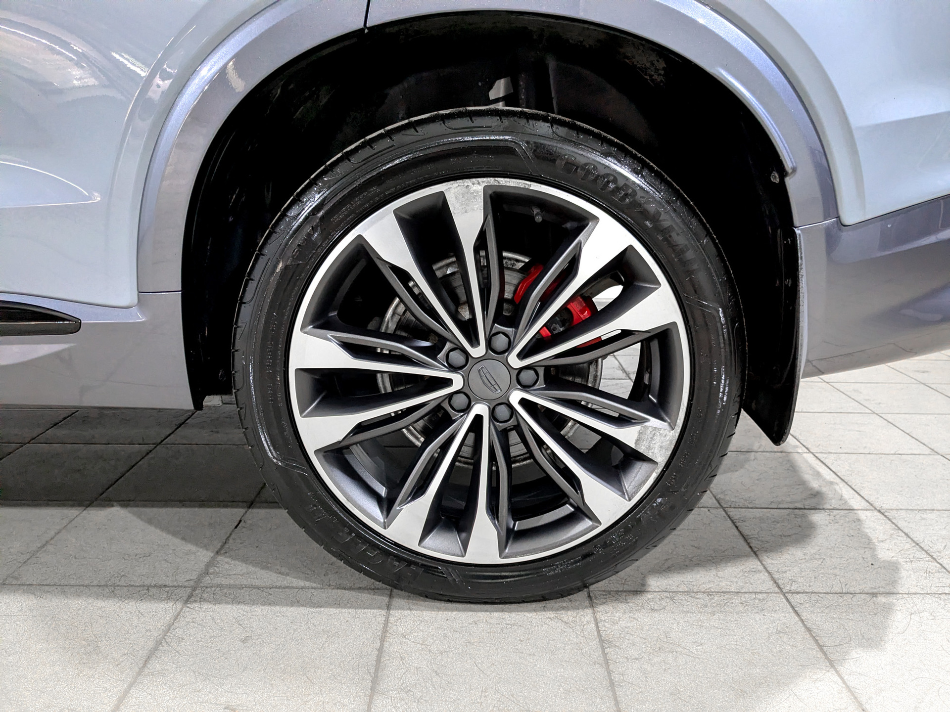 GEELY Tugella 2.00 (238 л.с), автомат, 2022, пробег 28 365 км