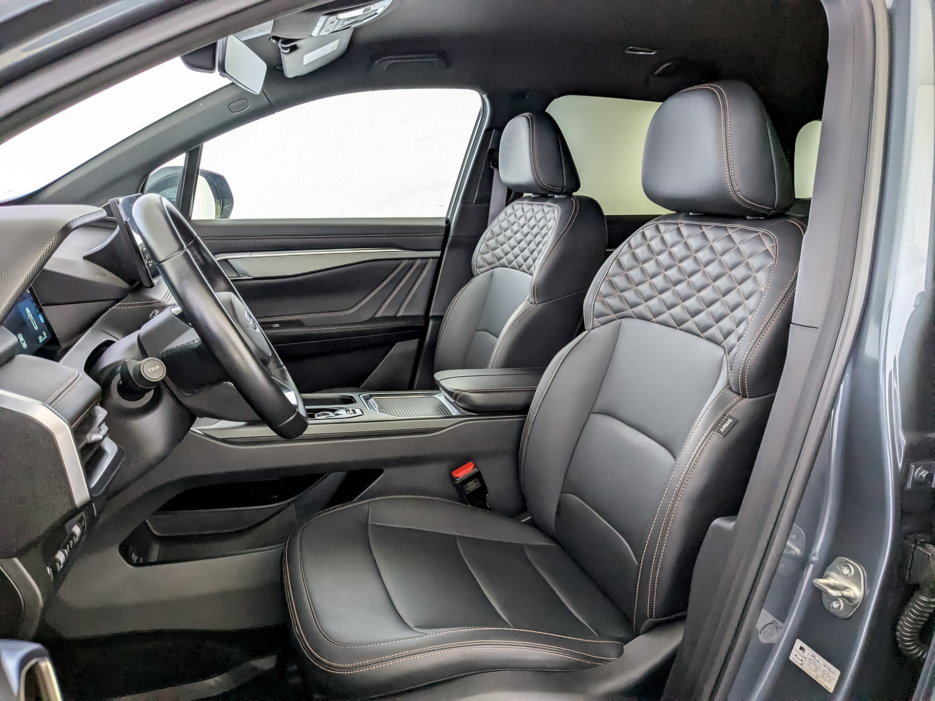 GEELY Okavango 2.00 (200 л.с), автомат, 2024, пробег 12 160 км