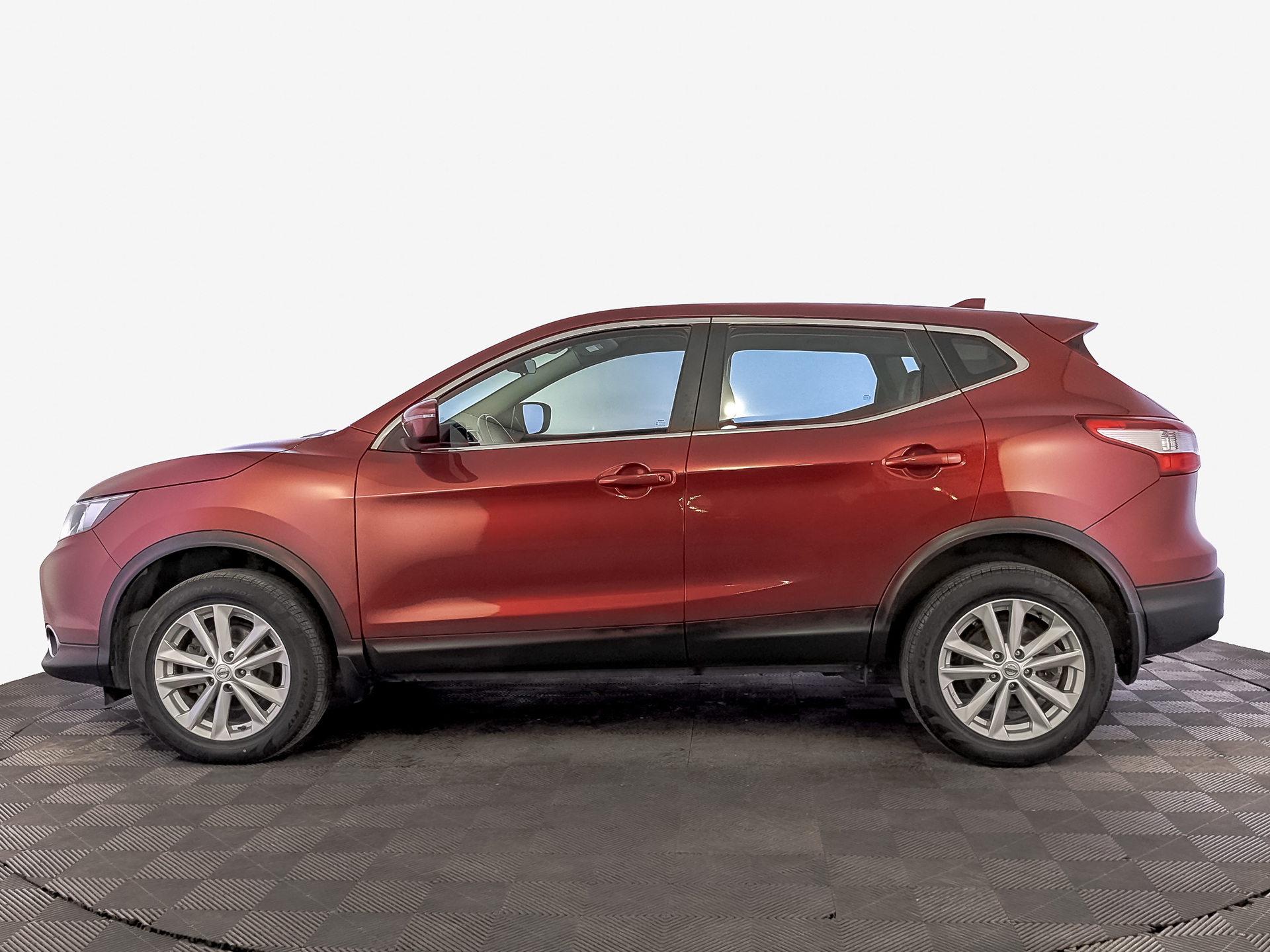 NISSAN Qashqai 1.20 (115 л.с), автомат, 2017, пробег 80 876 км