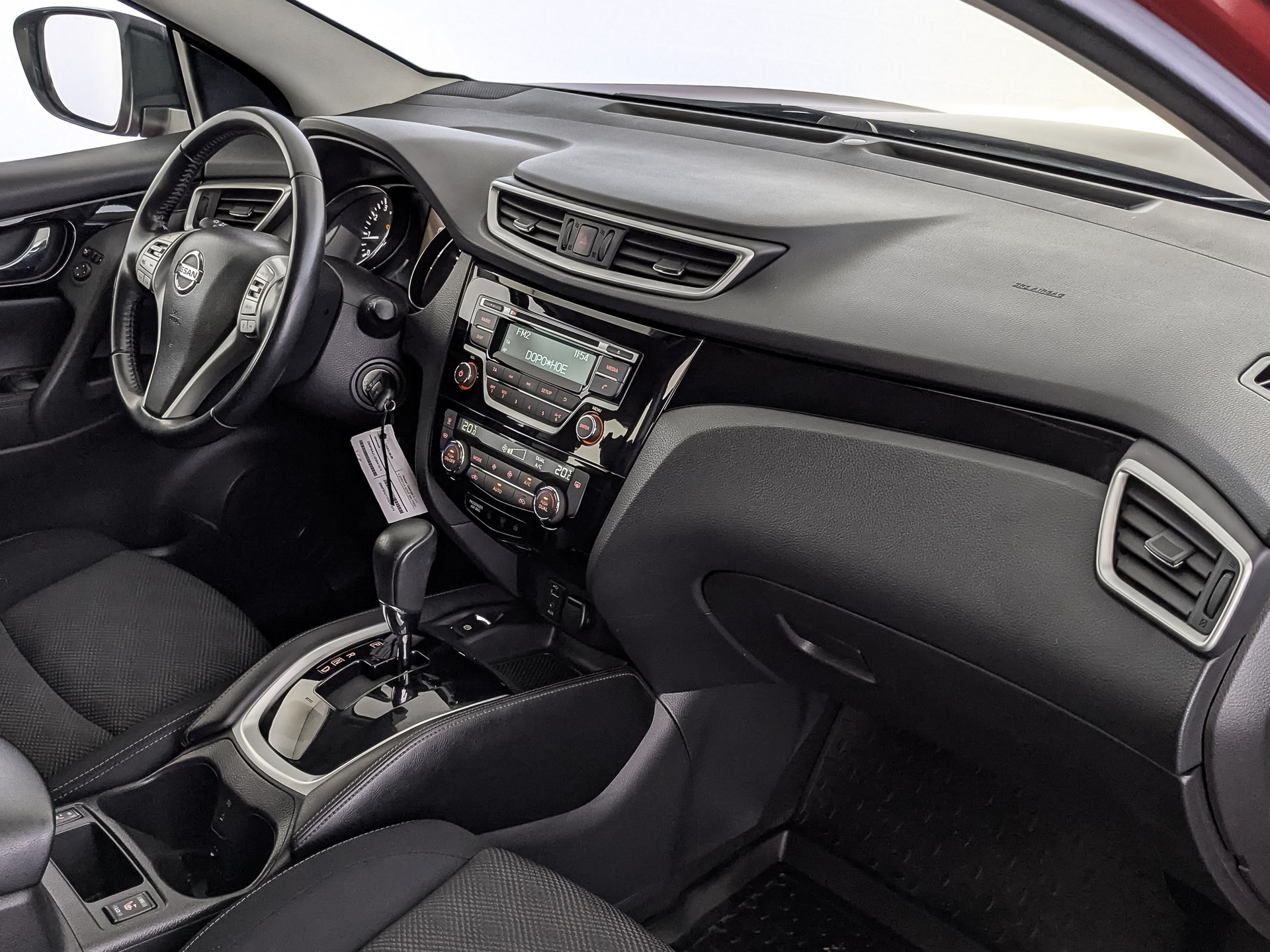NISSAN Qashqai 1.20 (115 л.с), автомат, 2017, пробег 80 876 км