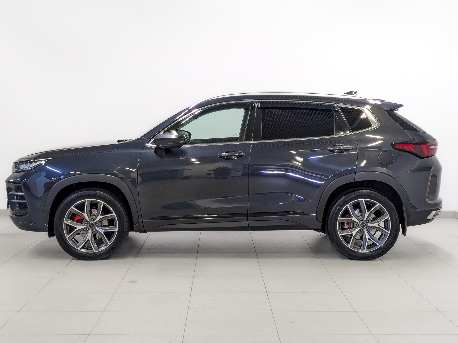 EXEED LX 1.60 (150 л.с), автомат, 2023, пробег 92 131 км