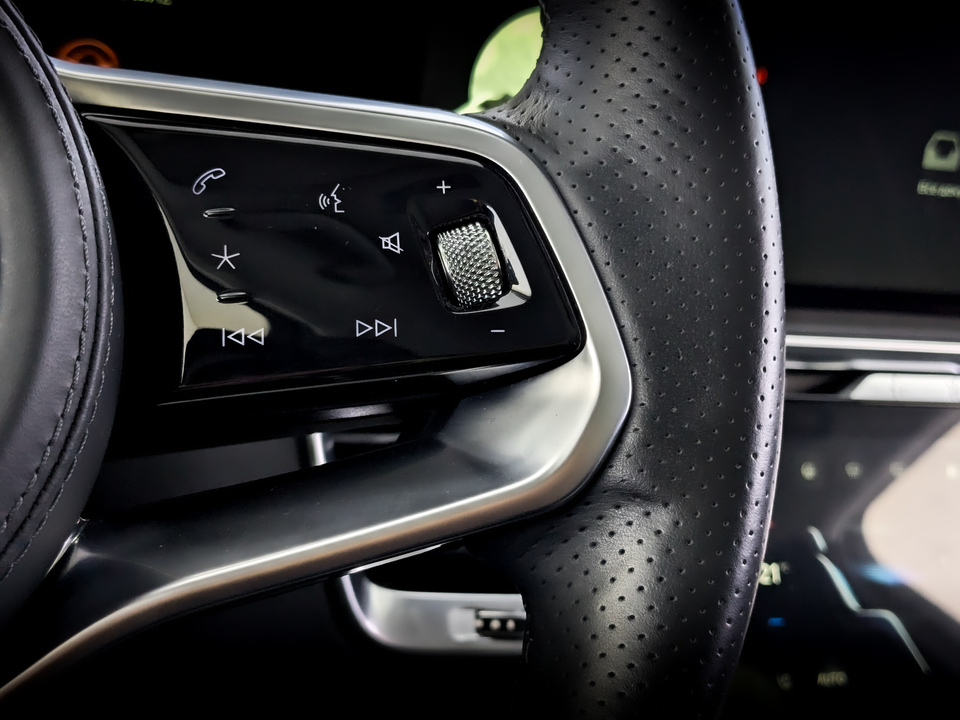 Фото Hongqi E-HS9 с пробегом 22395 км