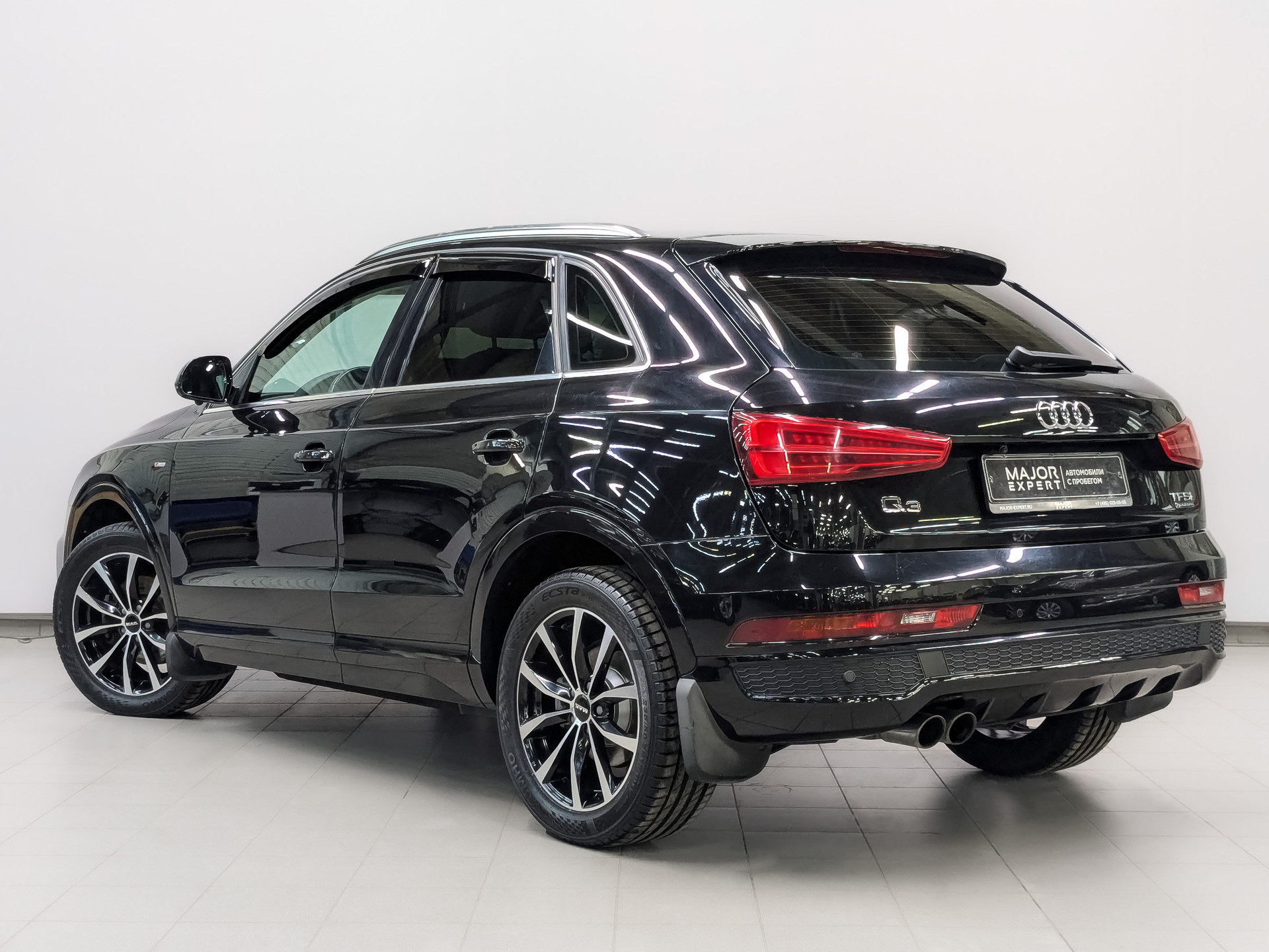 AUDI Q3 2.00 (180 л.с), автомат, 2017, пробег 76 827 км