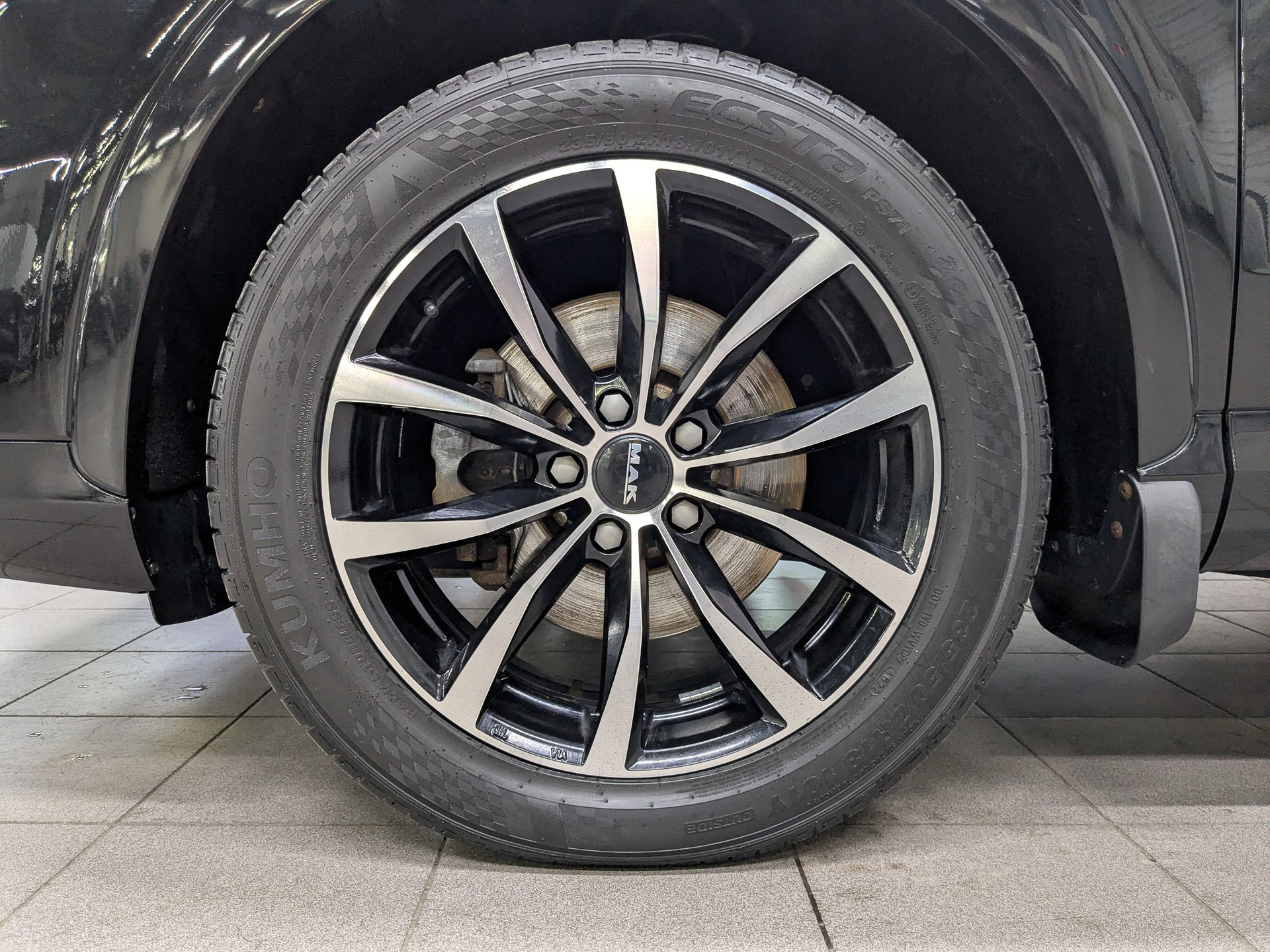 AUDI Q3 2.00 (180 л.с), автомат, 2017, пробег 76 827 км
