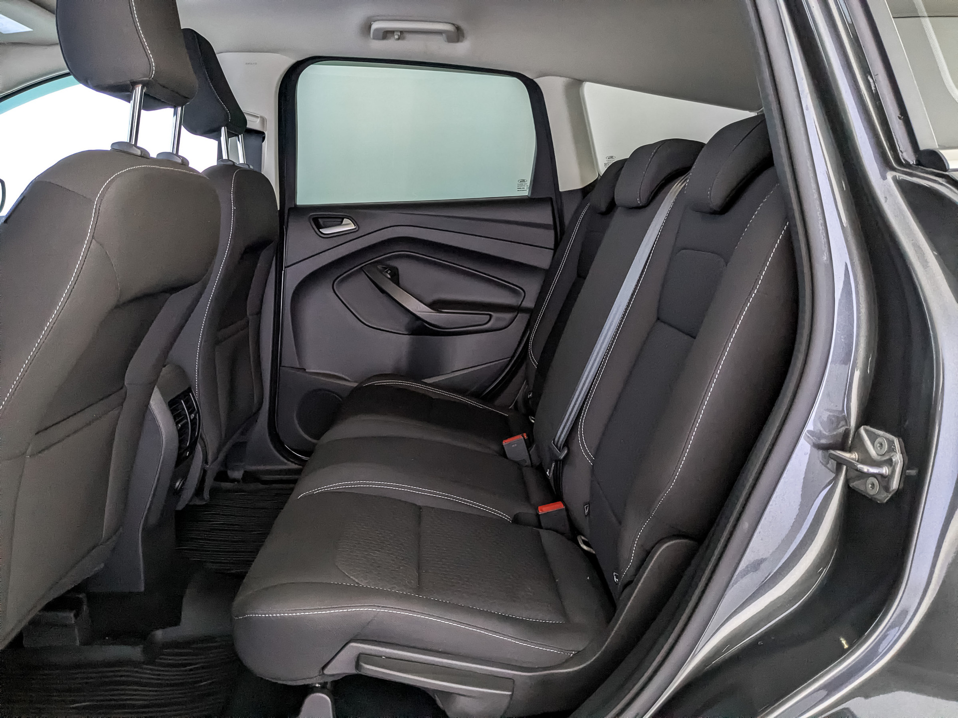 FORD Kuga 2.50 (150 л.с), автомат, 2018, пробег 186 959 км