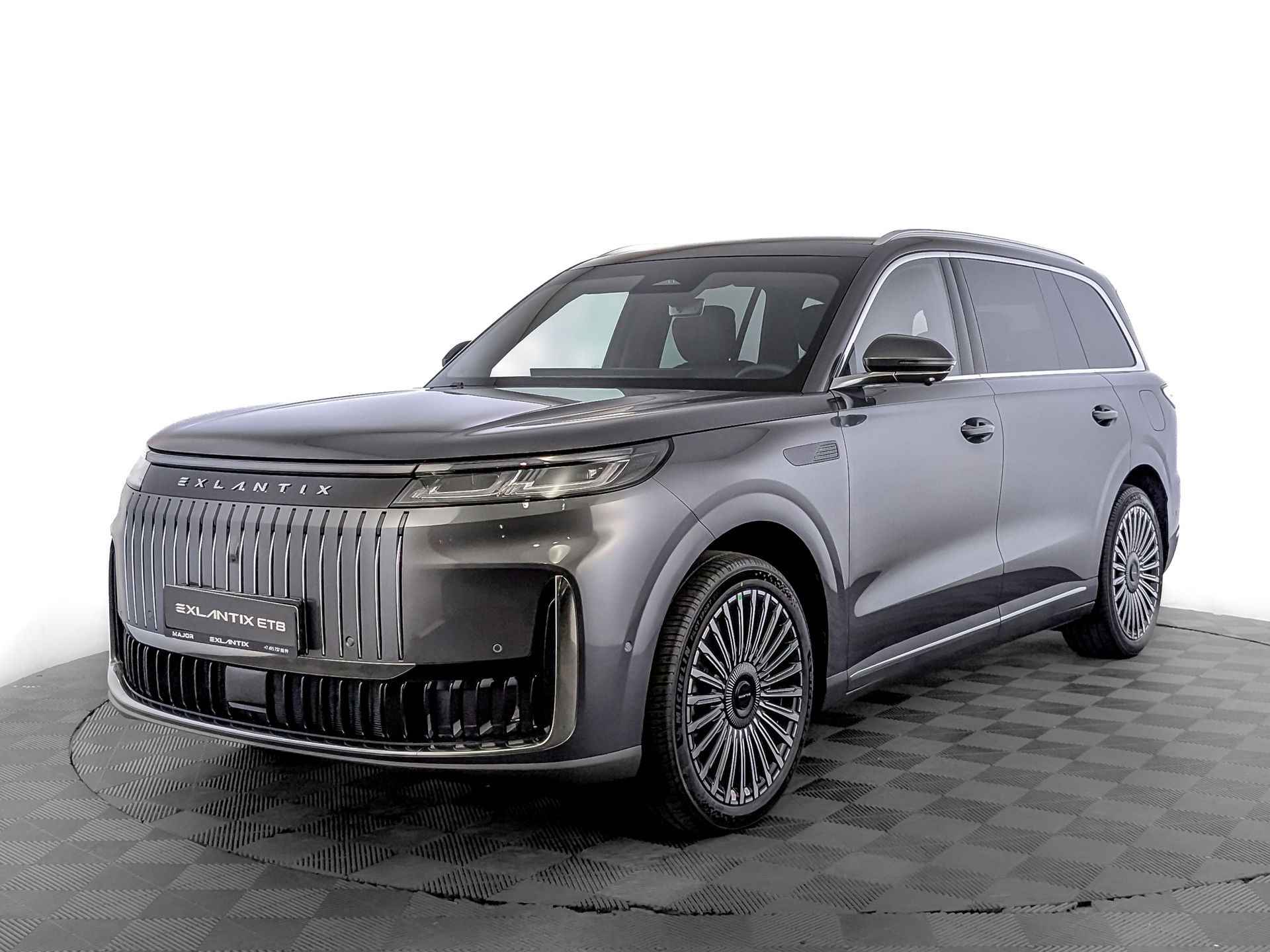 Фото Exlantix ET8 Топ 1.5ELH/190 40кВт 4WD