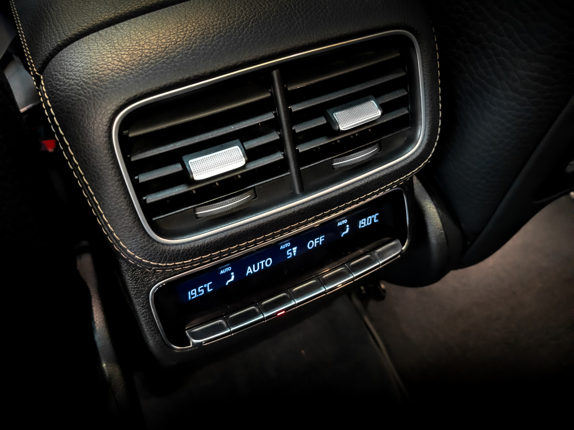 MERCEDES-BENZ GLS 3.00 (367 л.с), автомат, 2020, пробег 52 100 км