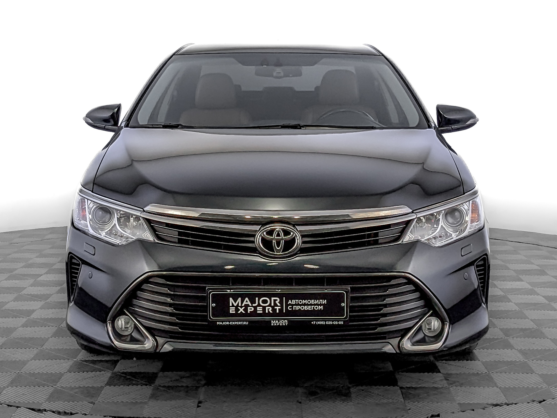 TOYOTA Camry 2.50 (181 л.с), автомат, 2017, пробег 52 500 км