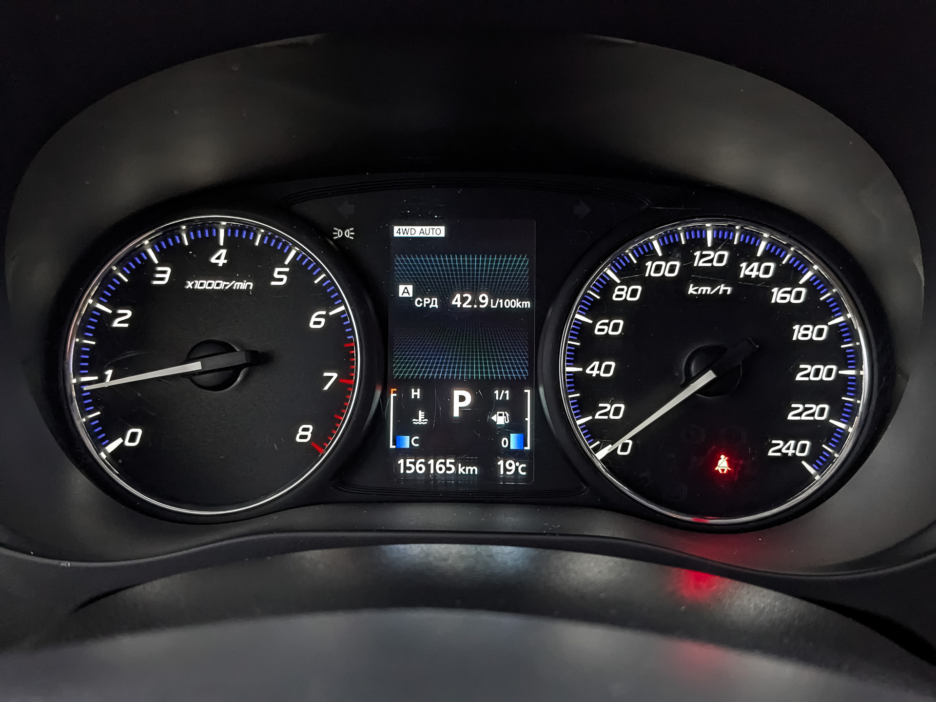 MITSUBISHI Outlander 2.00 (146 л.с), автомат, 2018, пробег 156 155 км