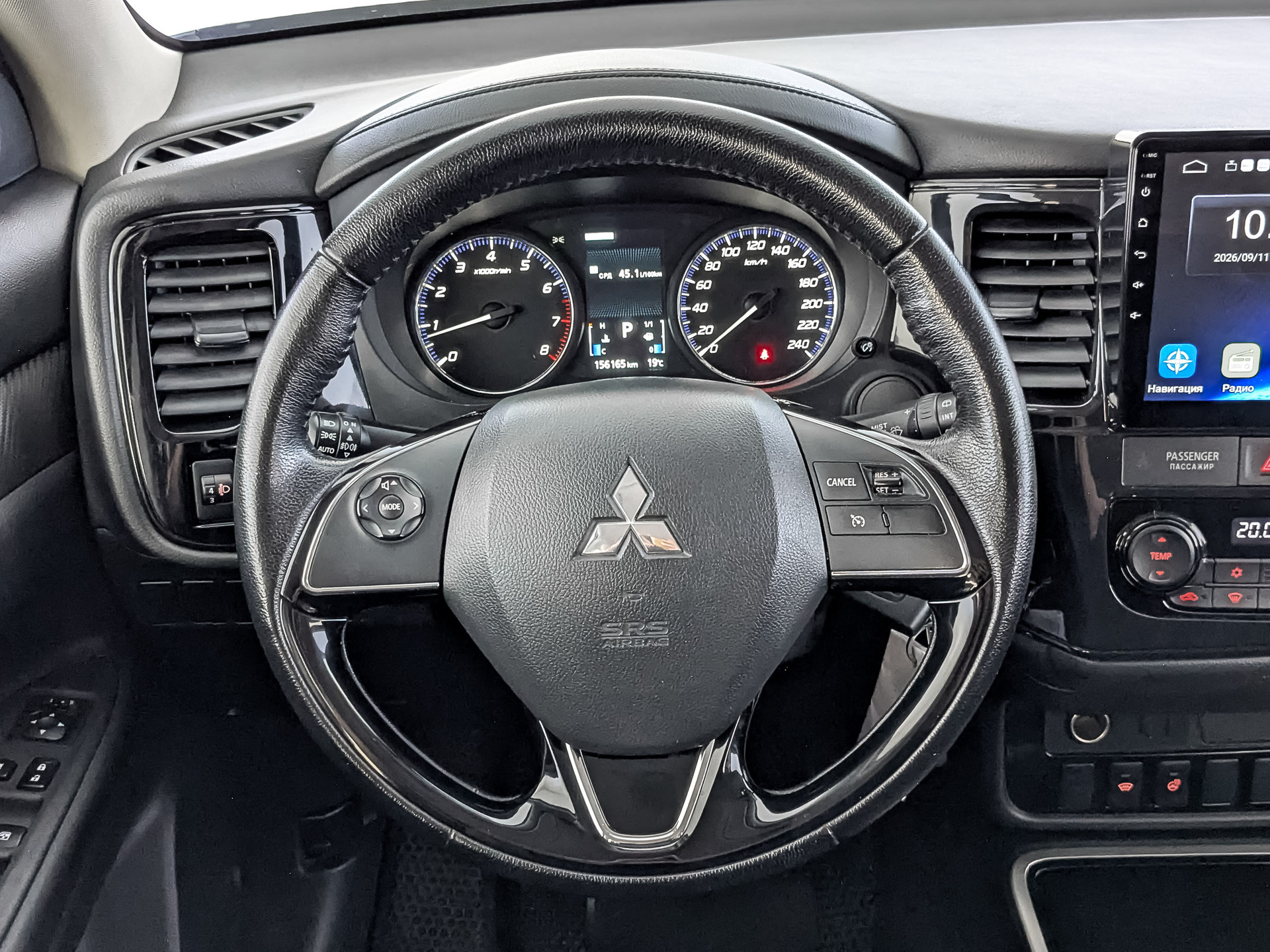 MITSUBISHI Outlander 2.00 (146 л.с), автомат, 2018, пробег 156 155 км