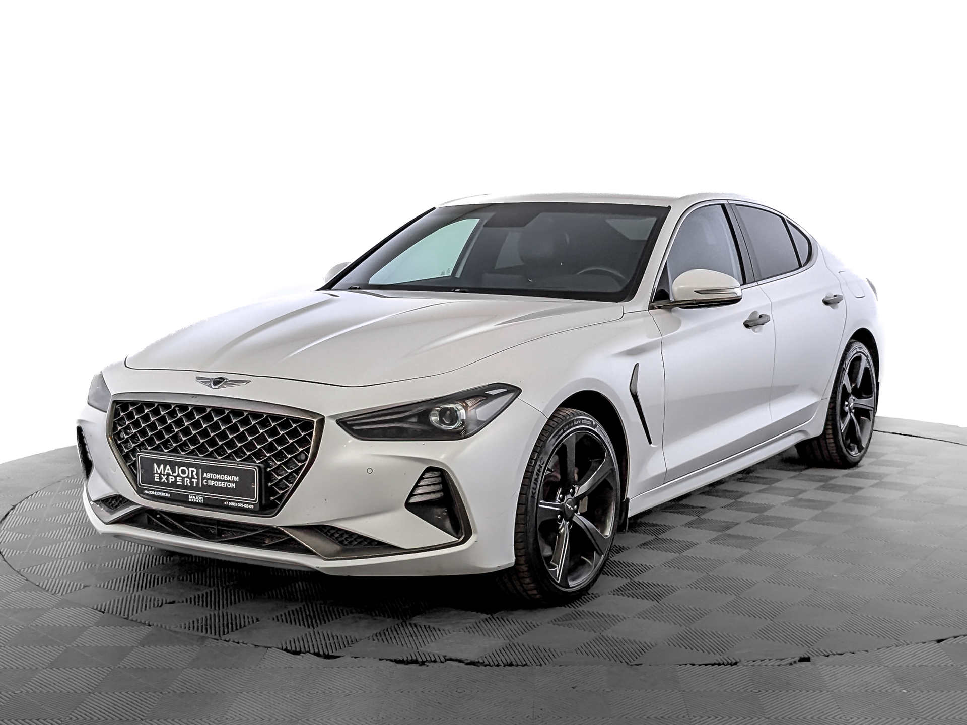 GENESIS G70 2.00 (247 л.с), автомат, 2021, пробег 124 724 км