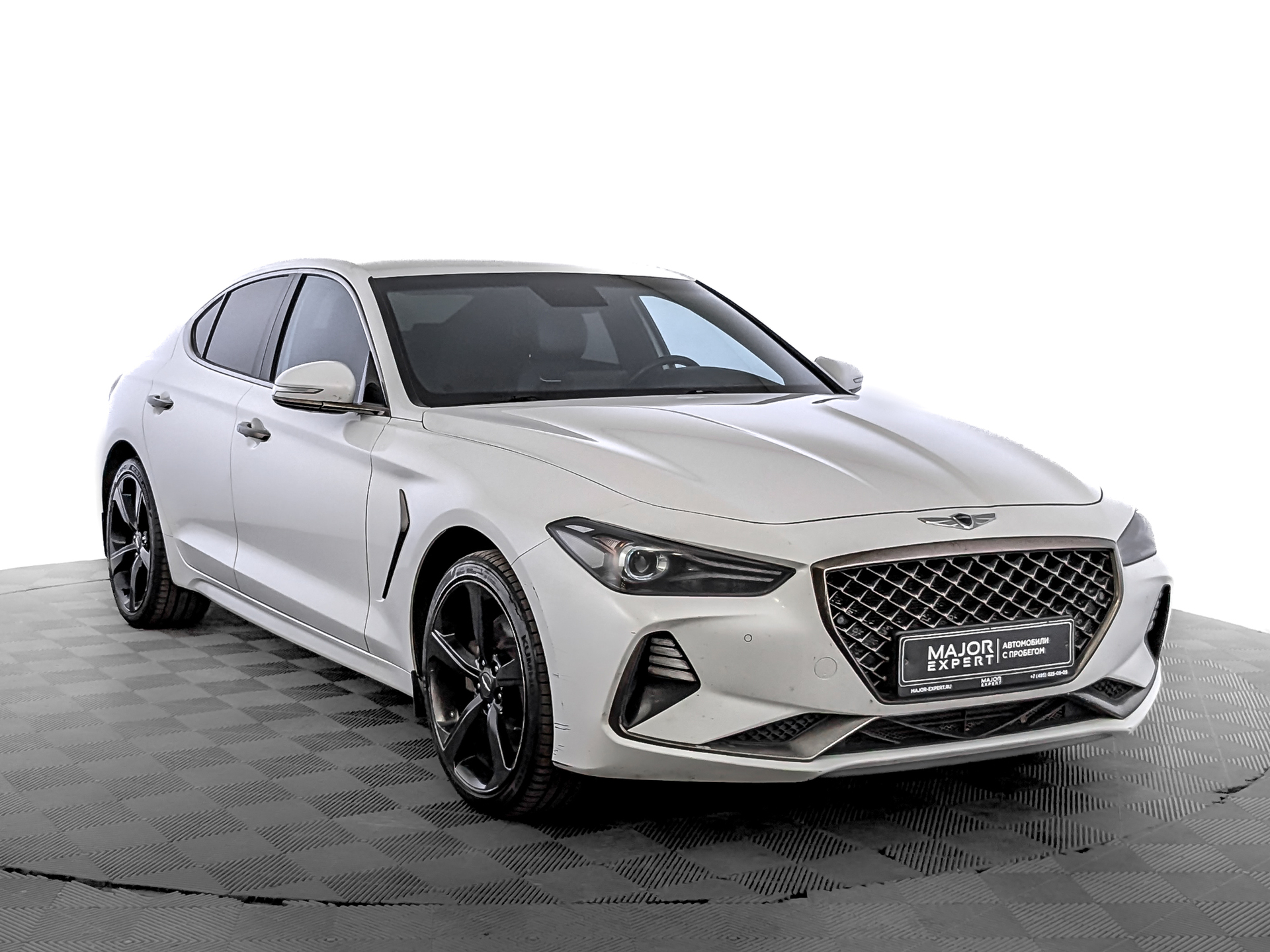 GENESIS G70 2.00 (247 л.с), автомат, 2021, пробег 124 724 км