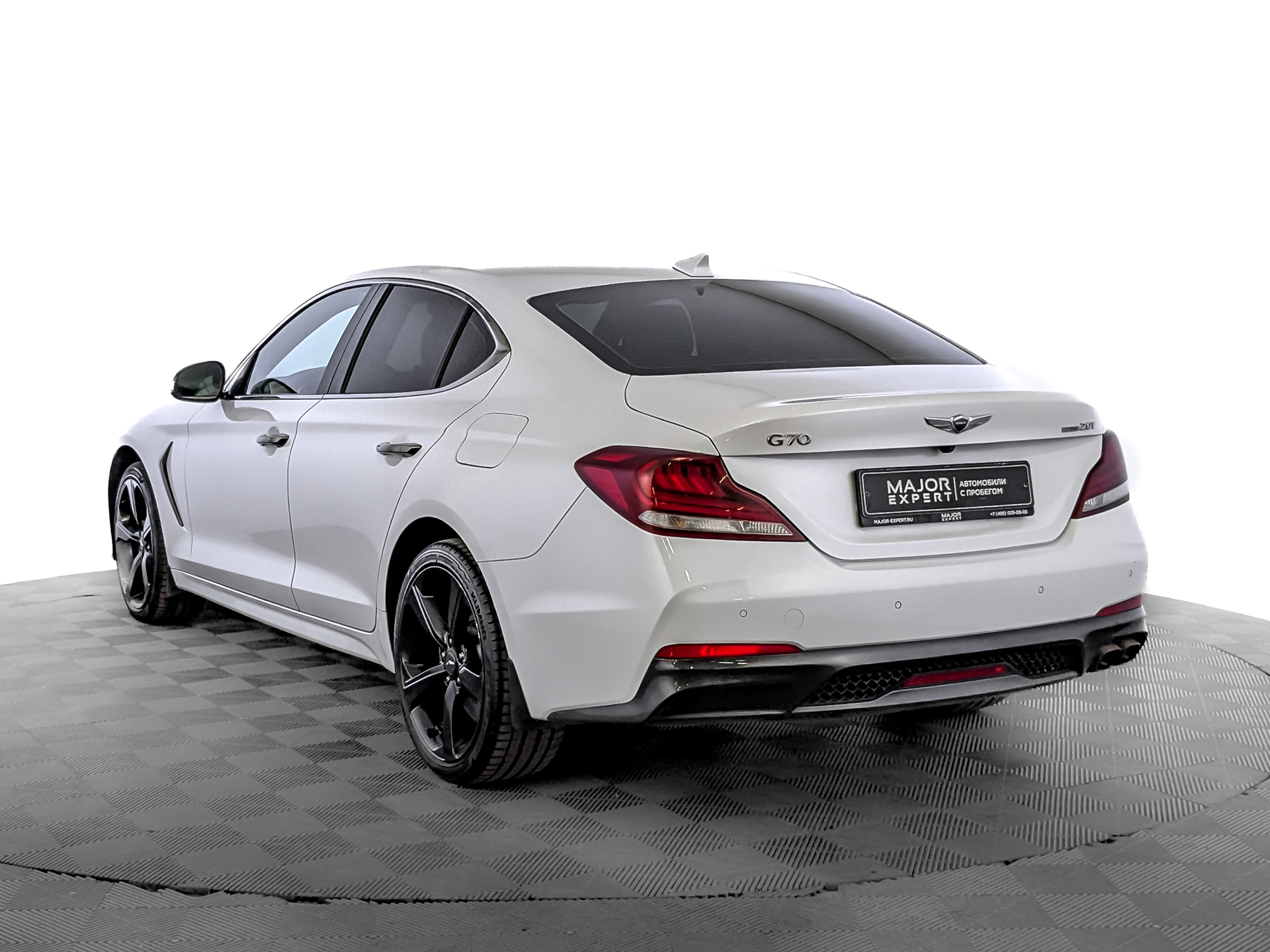 GENESIS G70 2.00 (247 л.с), автомат, 2021, пробег 124 724 км