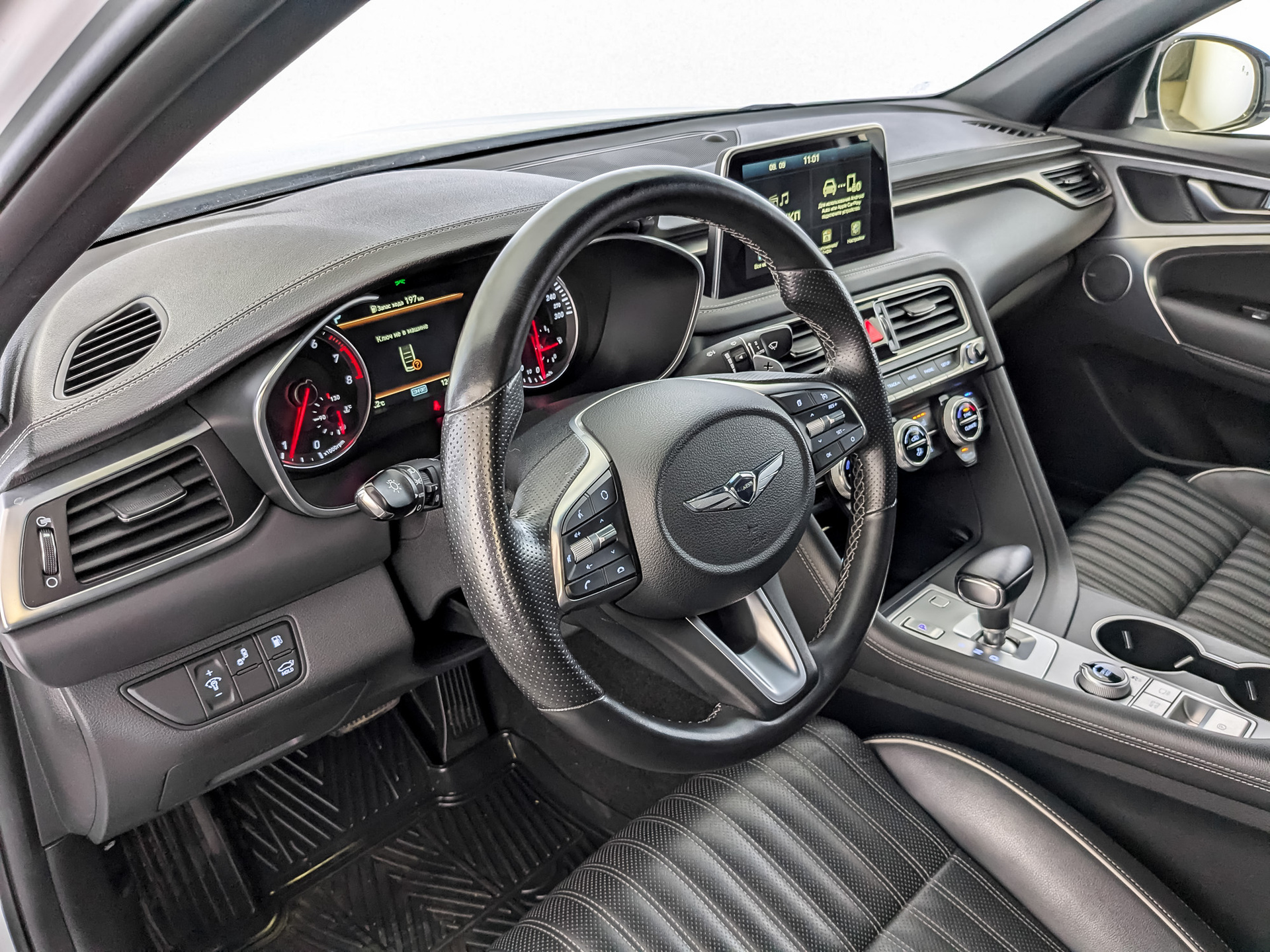 GENESIS G70 2.00 (247 л.с), автомат, 2021, пробег 124 724 км