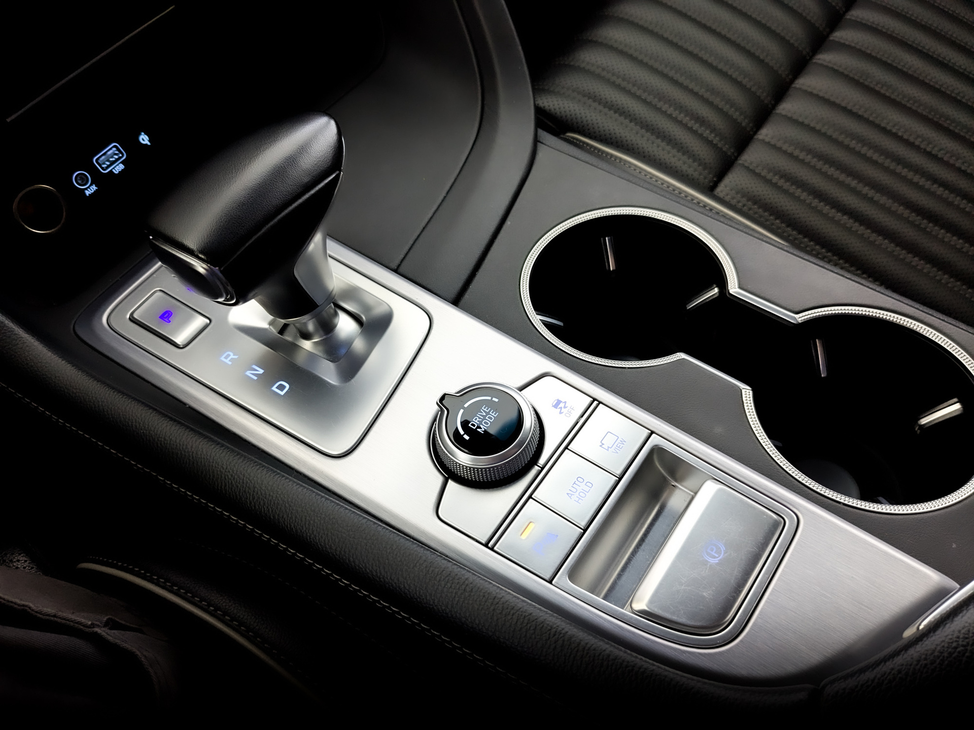 GENESIS G70 2.00 (247 л.с), автомат, 2021, пробег 124 724 км