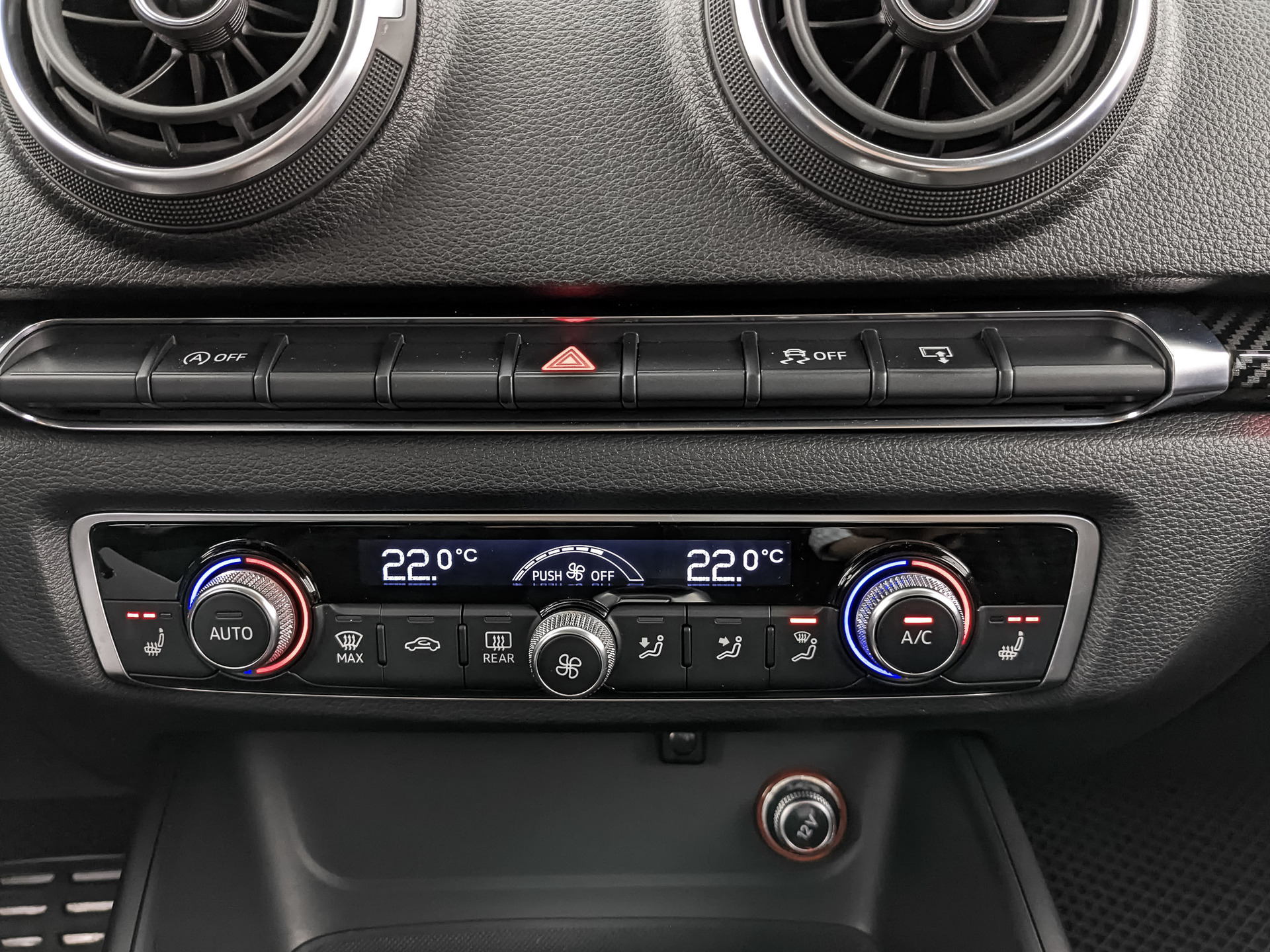 AUDI A3 1.20 (110 л.с), автомат, 2014, пробег 78 050 км