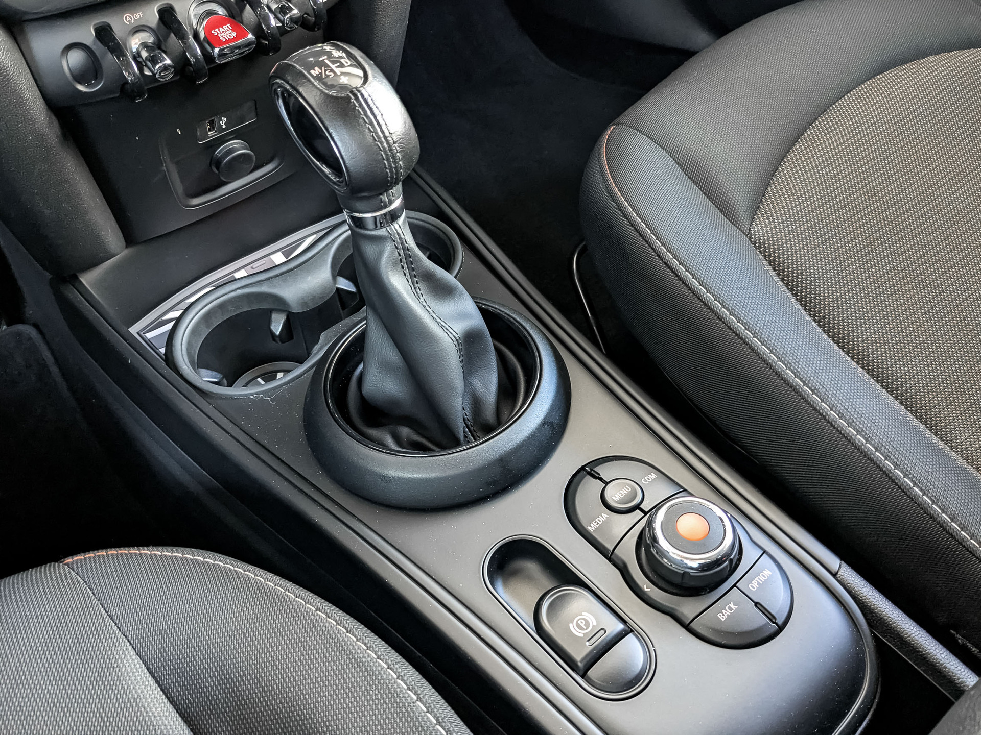 MINI Countryman 1.50 (136 л.с), автомат, 2018, пробег 105 224 км