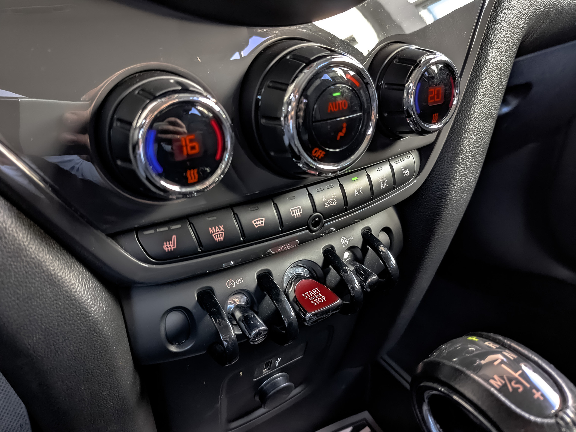 MINI Countryman 1.50 (136 л.с), автомат, 2018, пробег 105 224 км