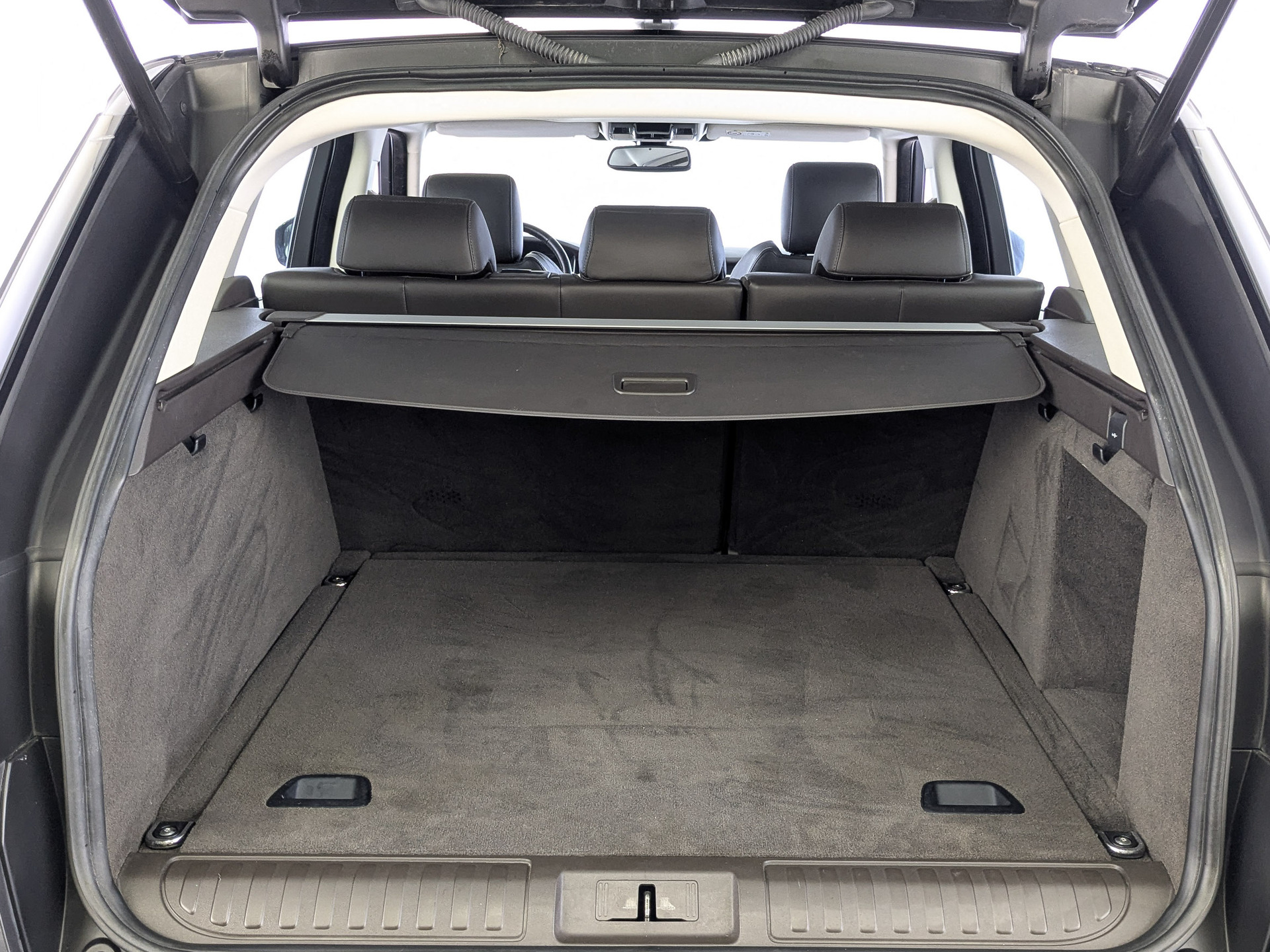 LAND ROVER Range Rover Sport 3.00 (292 л.с), автомат, 2013, пробег 192 546 км