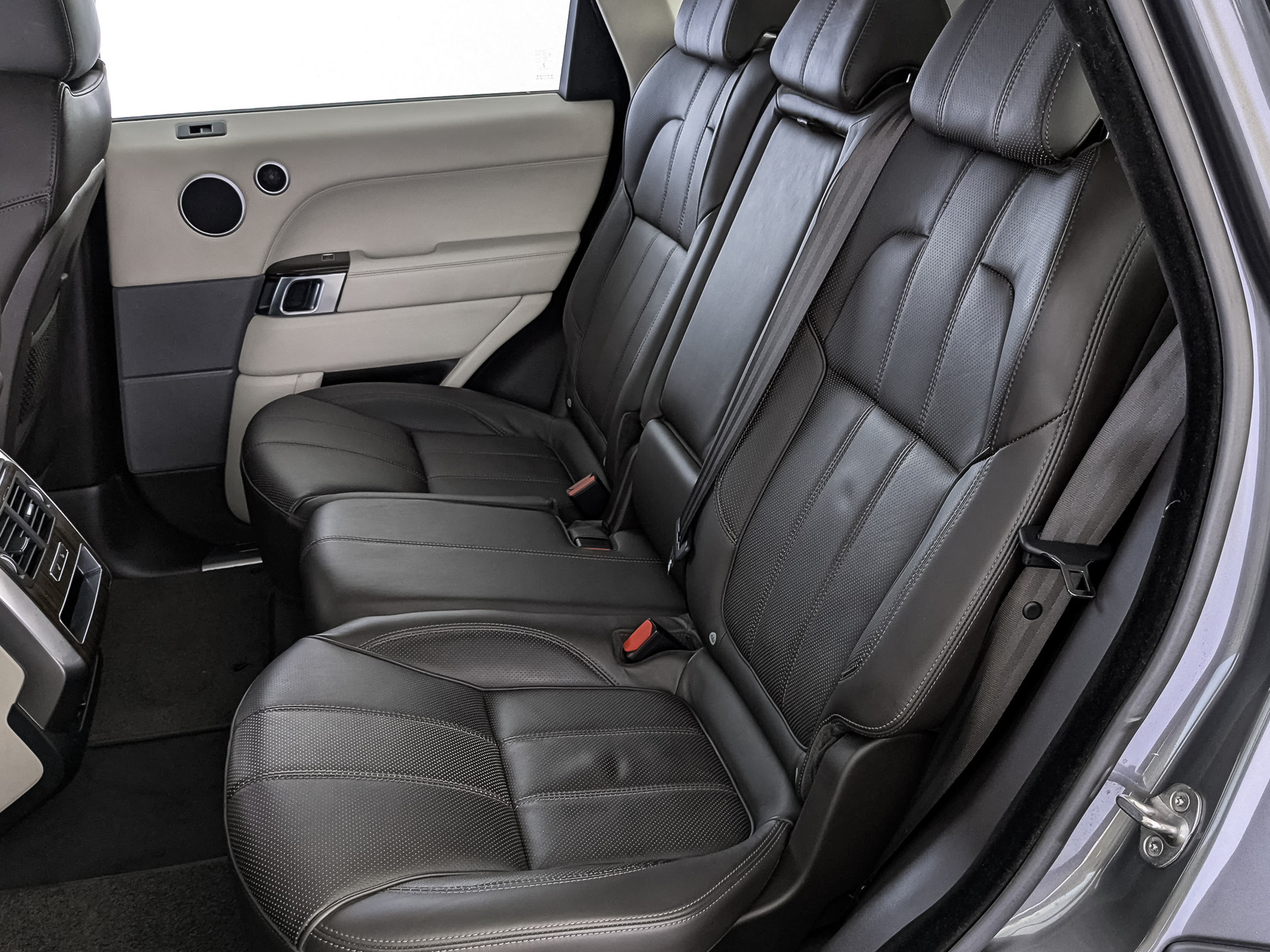 LAND ROVER Range Rover Sport 3.00 (292 л.с), автомат, 2013, пробег 192 546 км