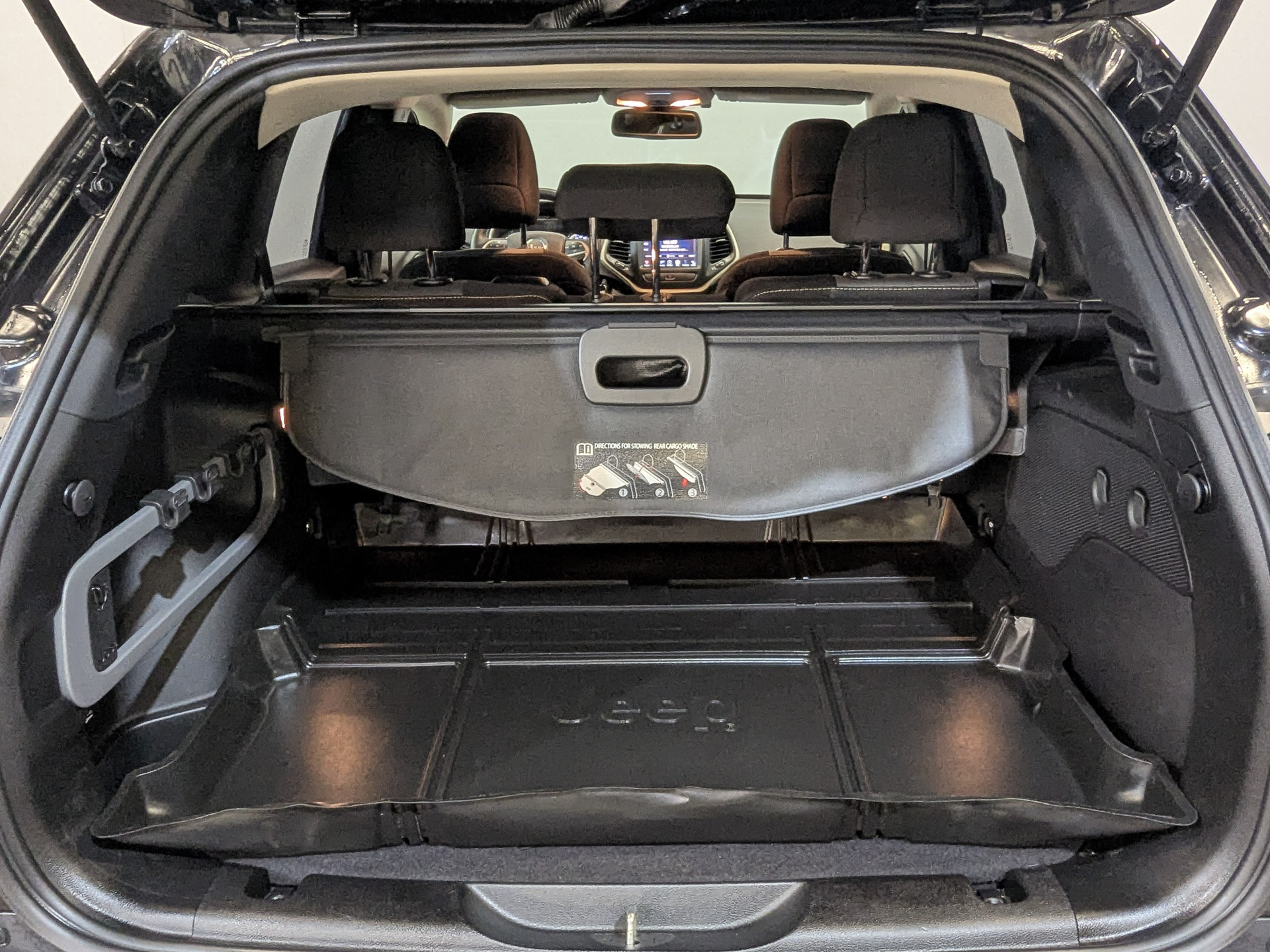 JEEP Cherokee 2.40 (177 л.с), автомат, 2014, пробег 113 676 км