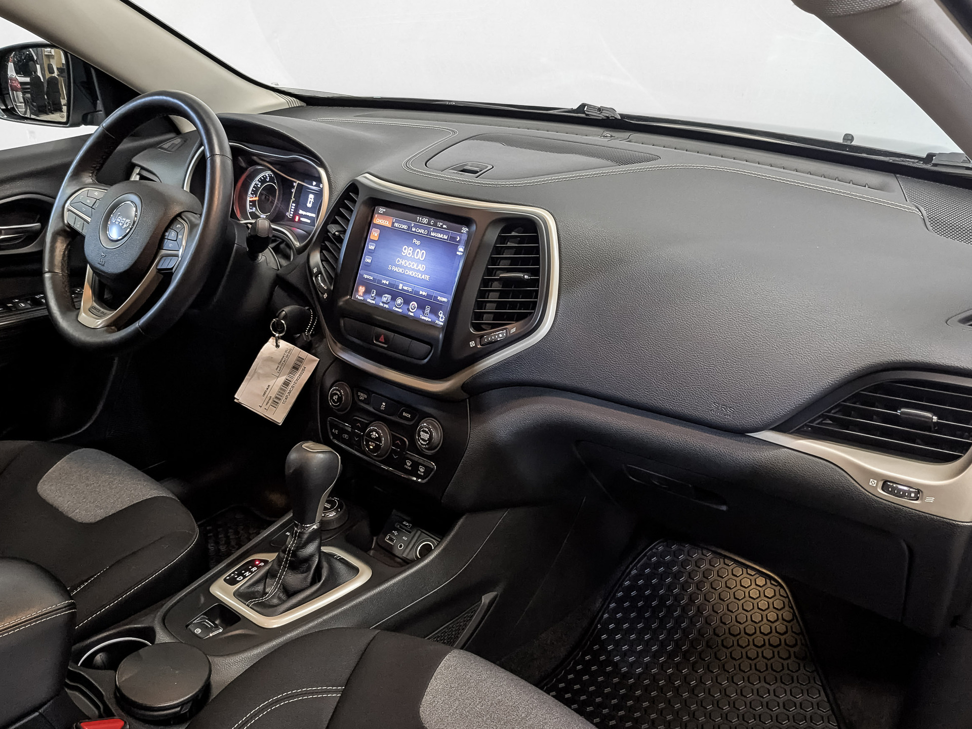 JEEP Cherokee 2.40 (177 л.с), автомат, 2014, пробег 113 676 км